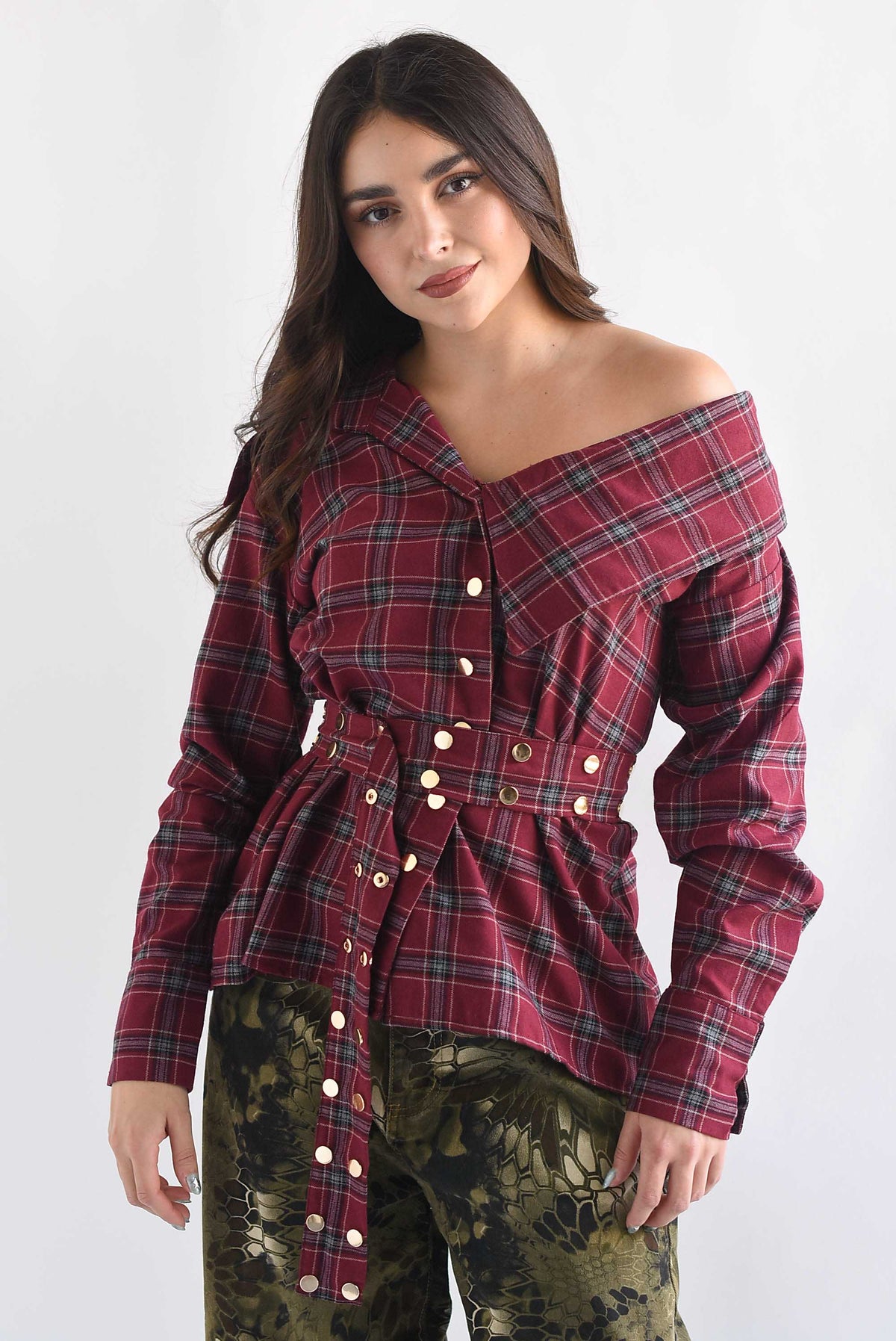 Camisa cuello asimétrico franela cuadros