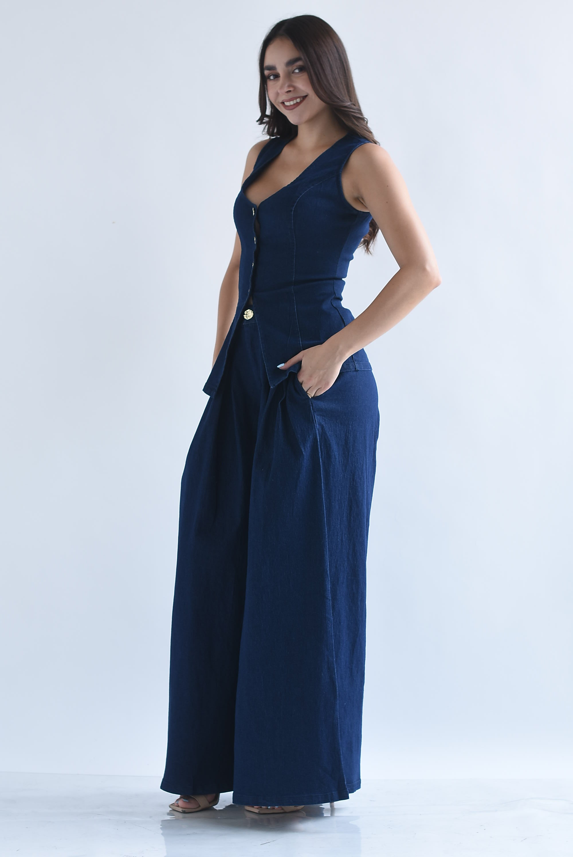 Set Pantalón pata de elefante y Chaleco Denim