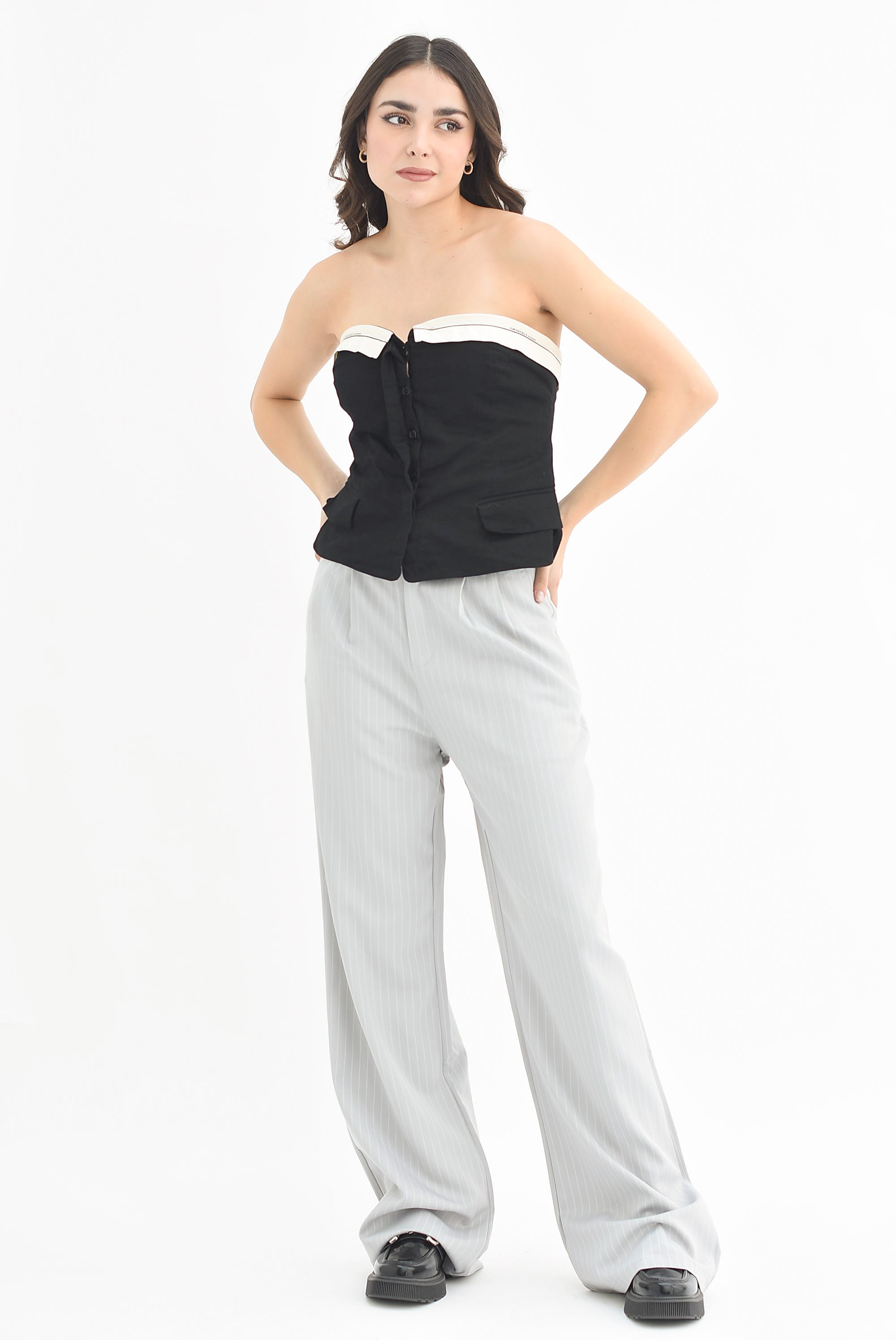 Pantalón de vestir pretina doblada rayas Gris