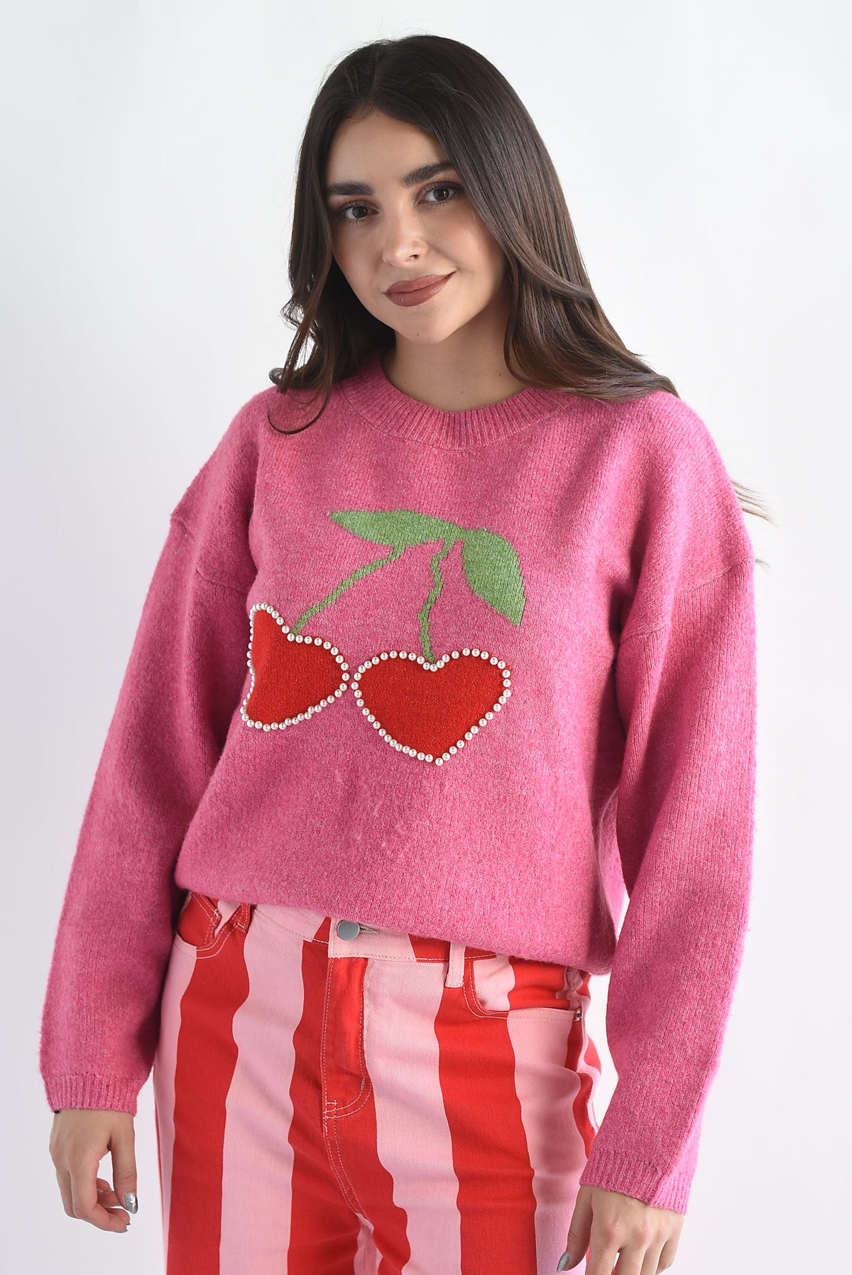Sweater cerezas corazón con perlas