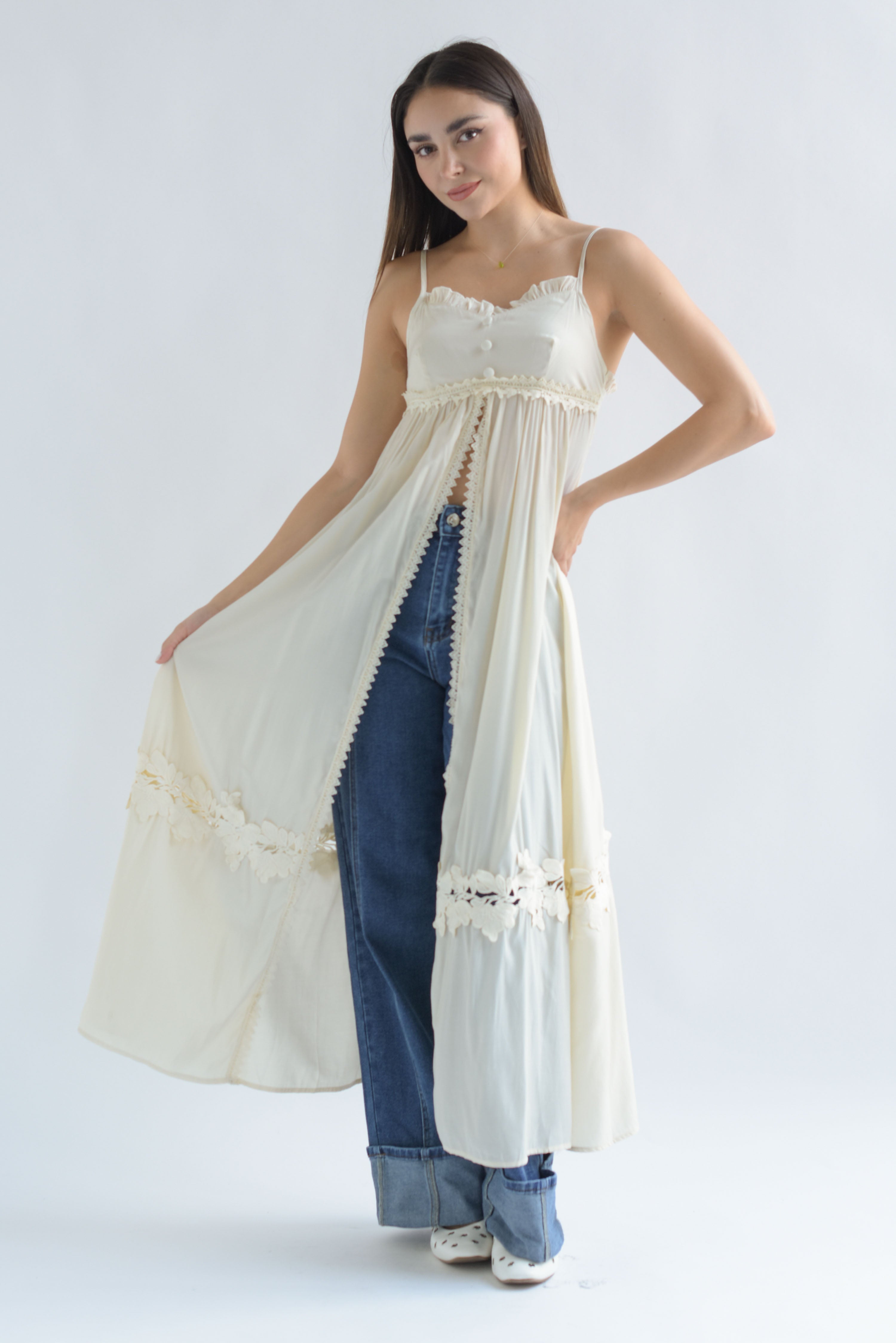 Maxi blusa tira bordada flores Ivory