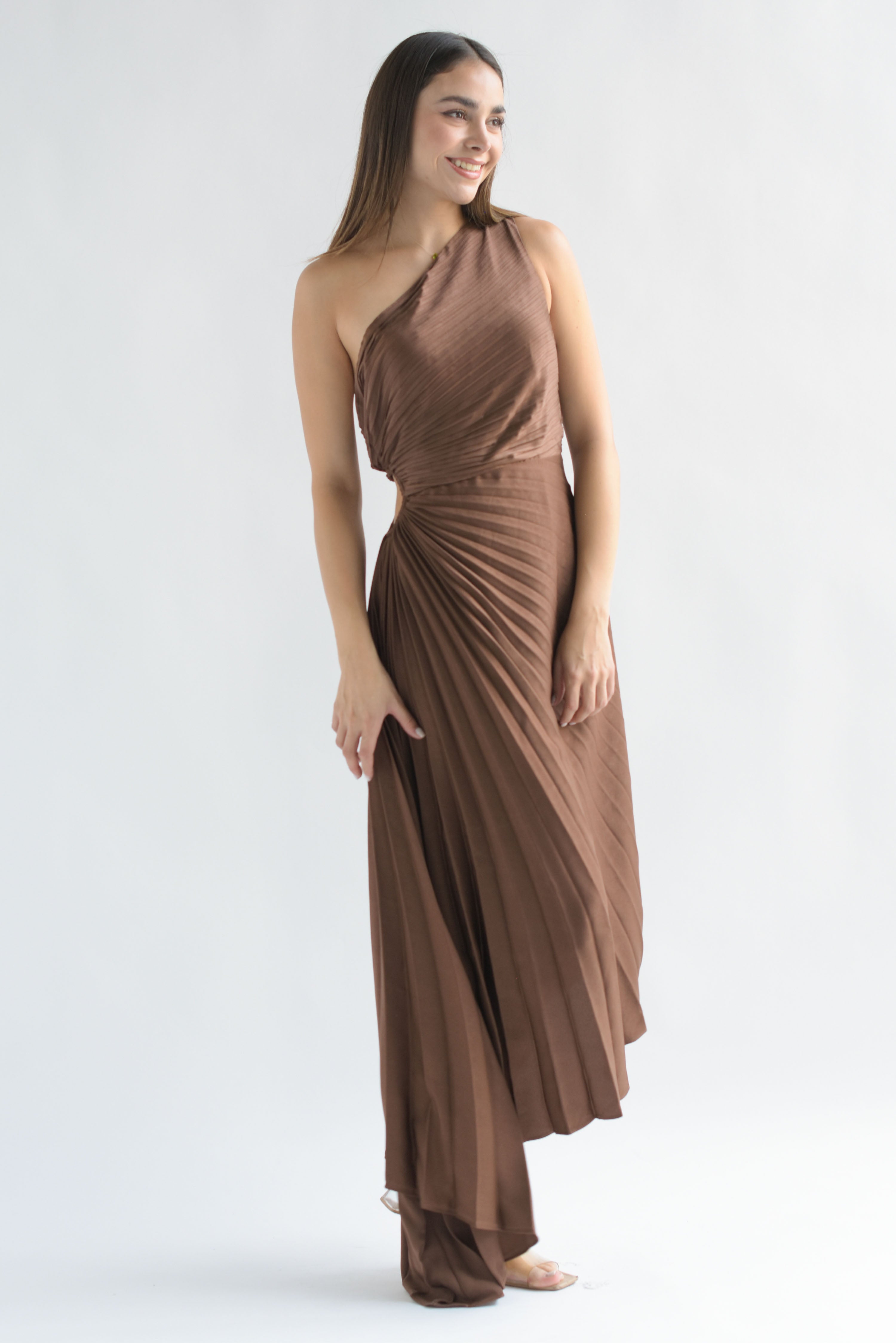 Vestido plisado asimétrico Café