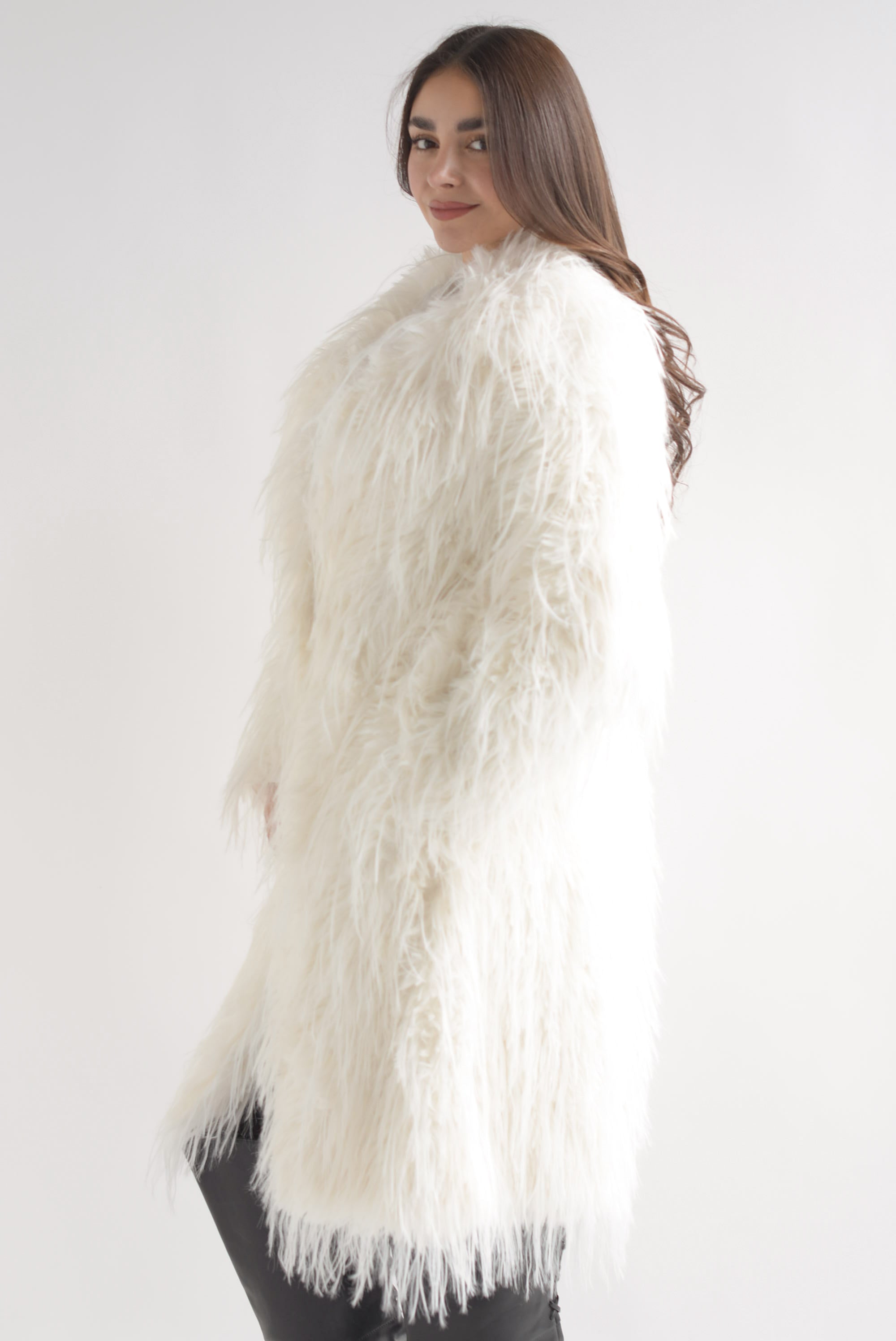 Abrigo faux fur pelo largo