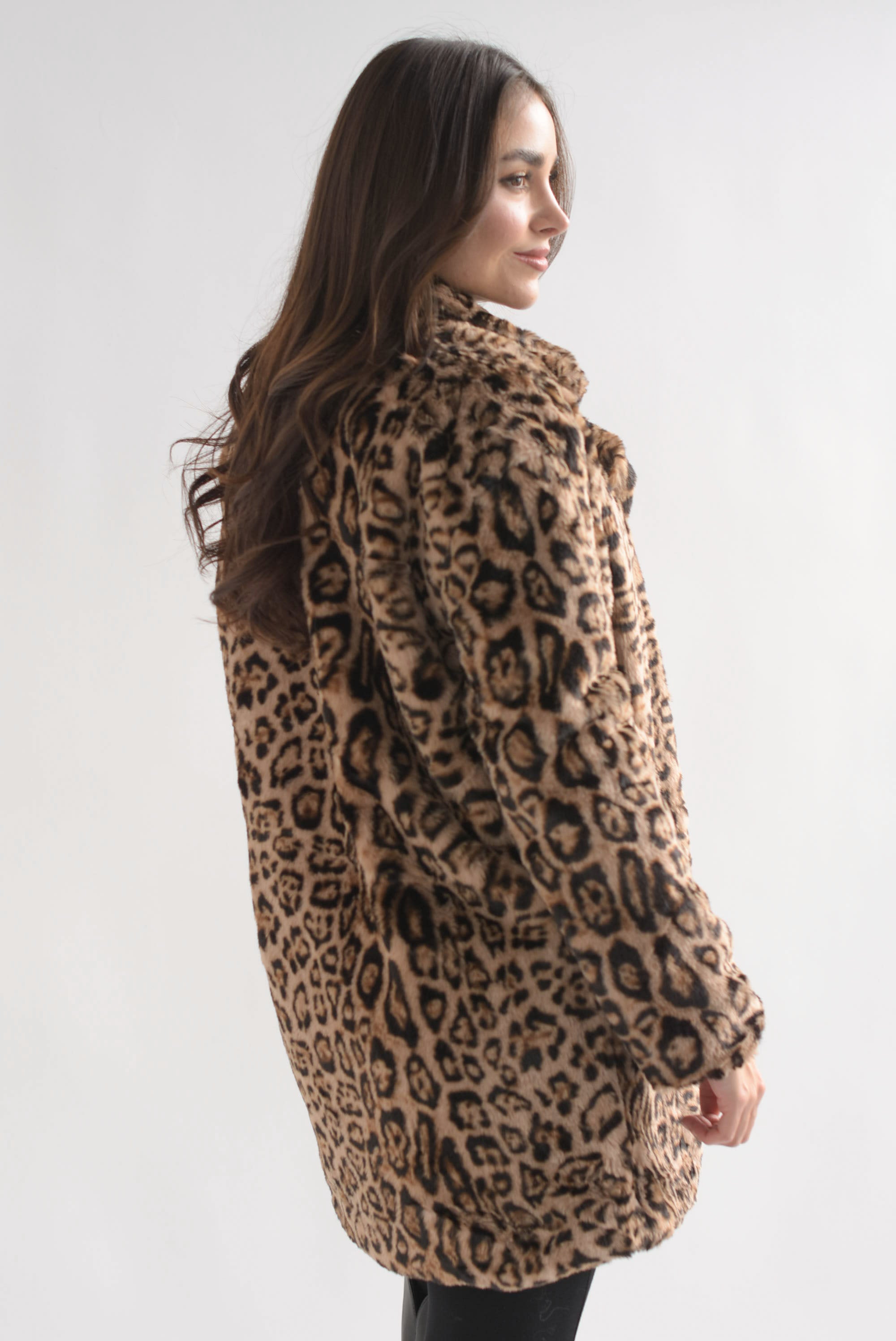Abrigo midi faux fur Leopardo