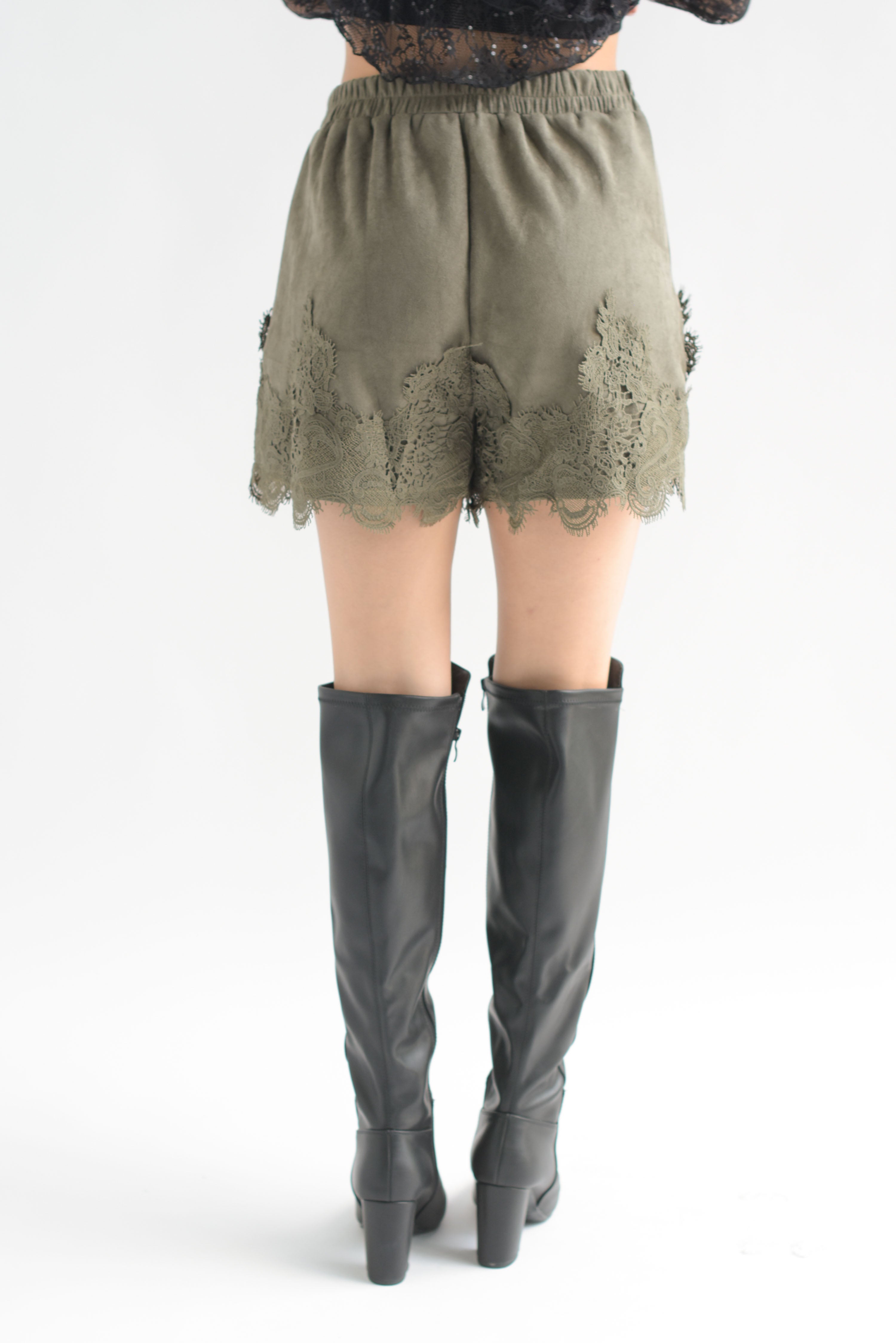 Short suede encaje Verde Olivo