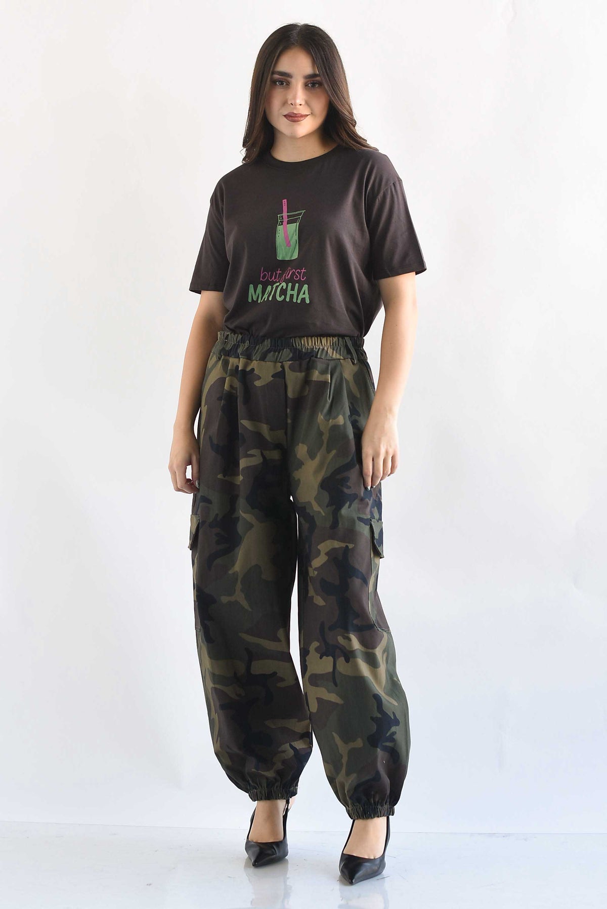 Pantalón globo cargo camuflaje
