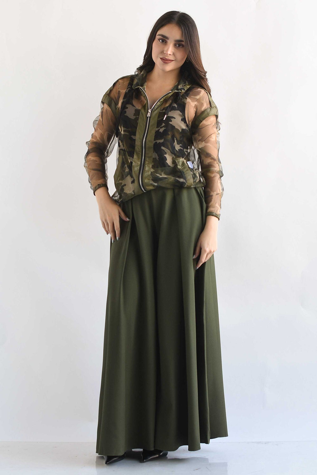 Pantalón sastre pata de elefante liso