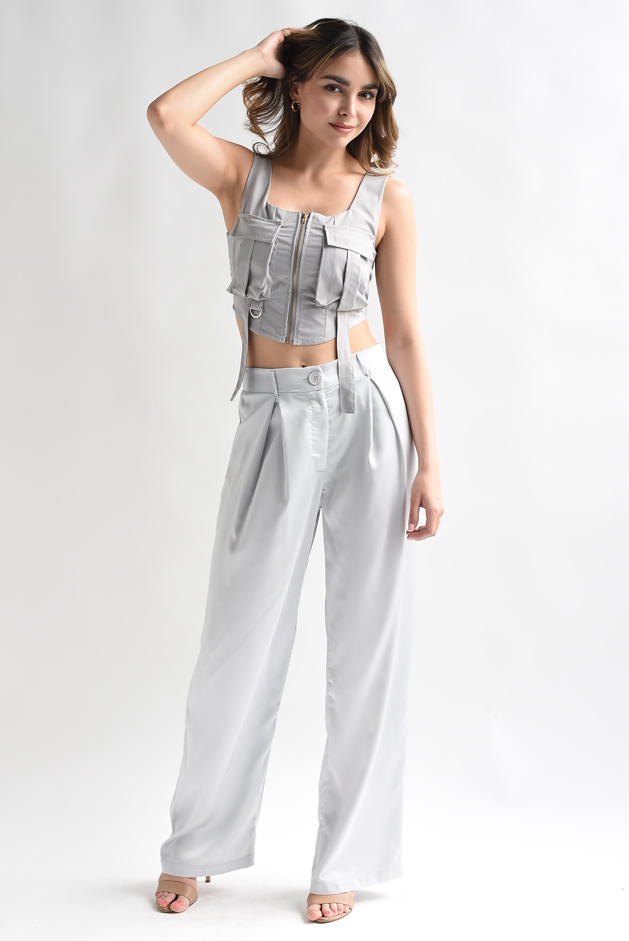 Pantalón pierna ancha pinzas Gris