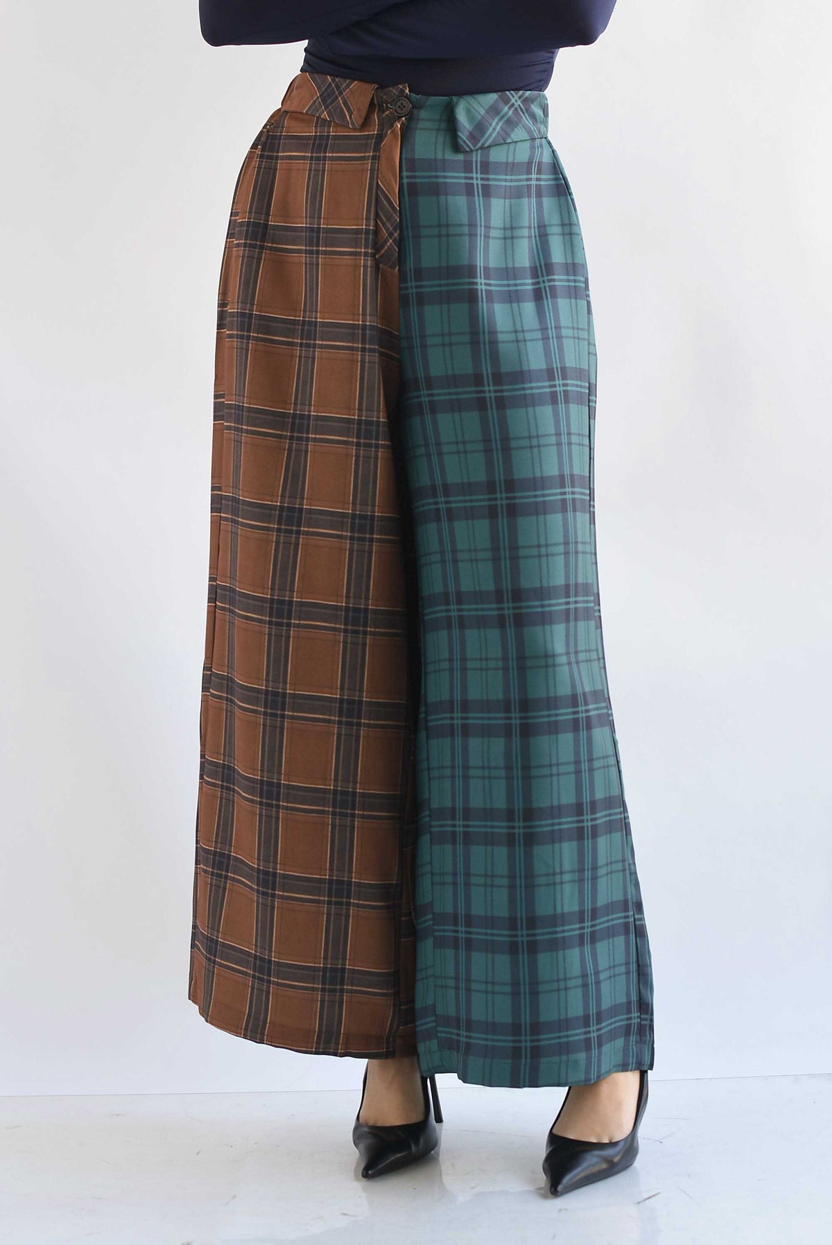Pantalón pretina doblada cuadros