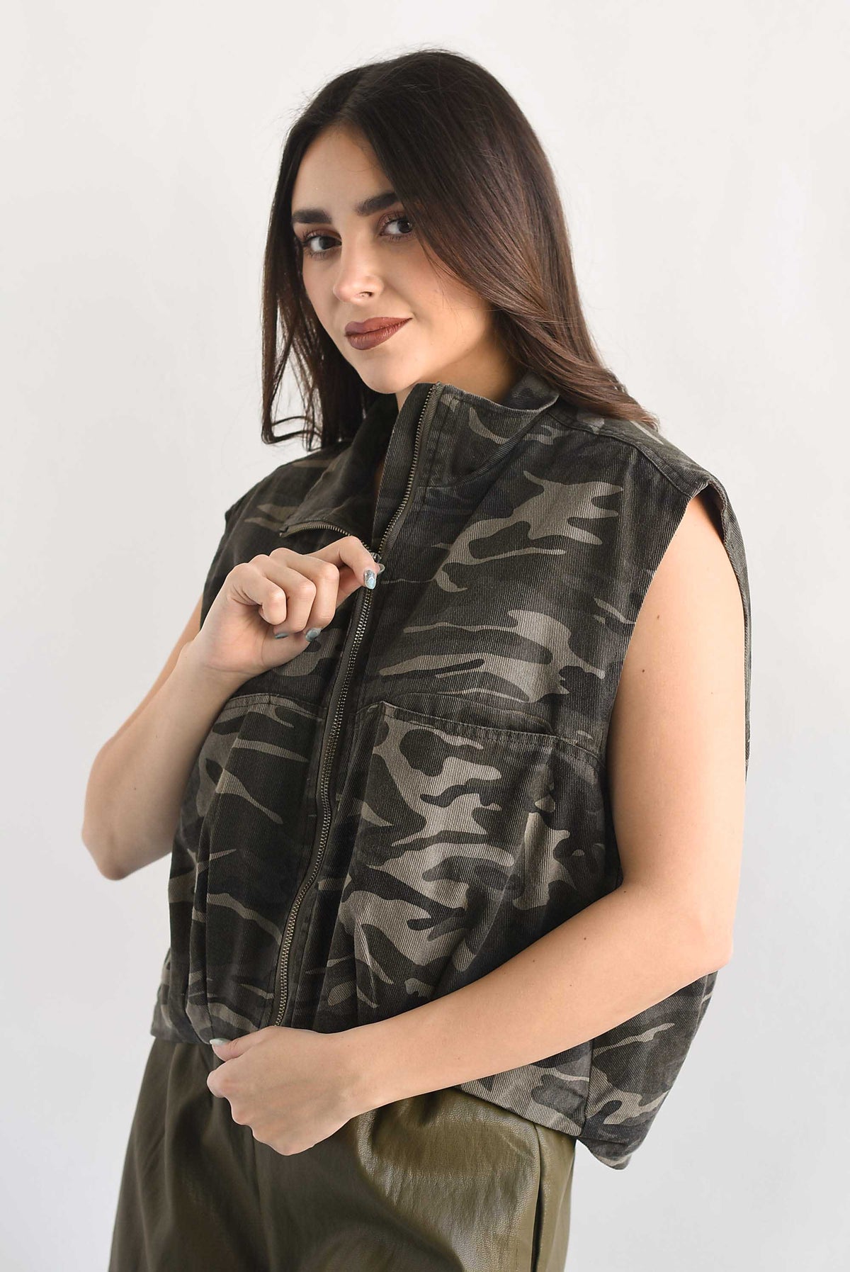 Chaleco globo asimétrico camuflaje Denim