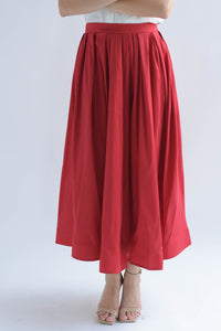Fashion Styled Falda vuelo satinada pinzas Roja