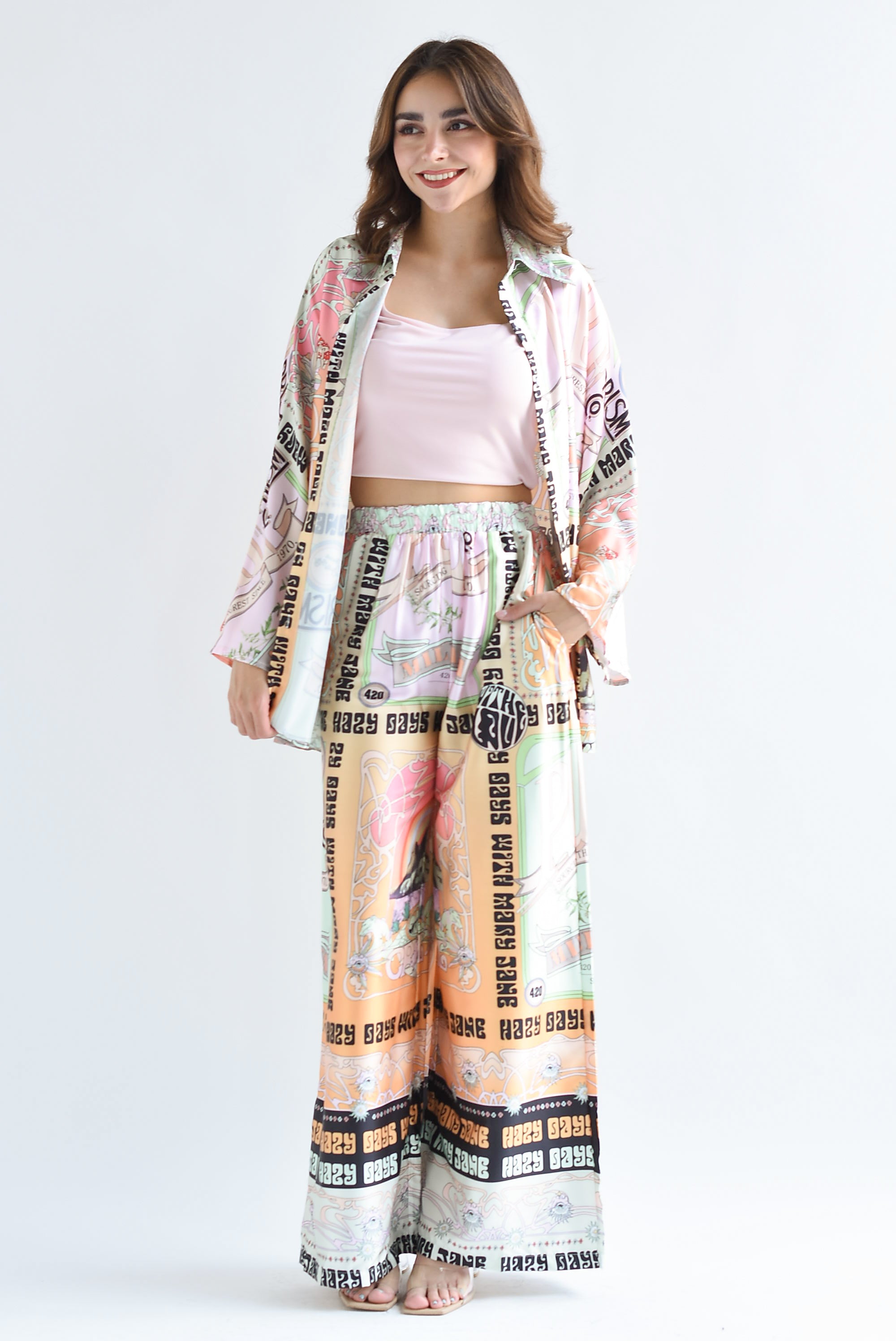 Vestido de chiffon con mangas de obispo y lazo con escote en V Azul