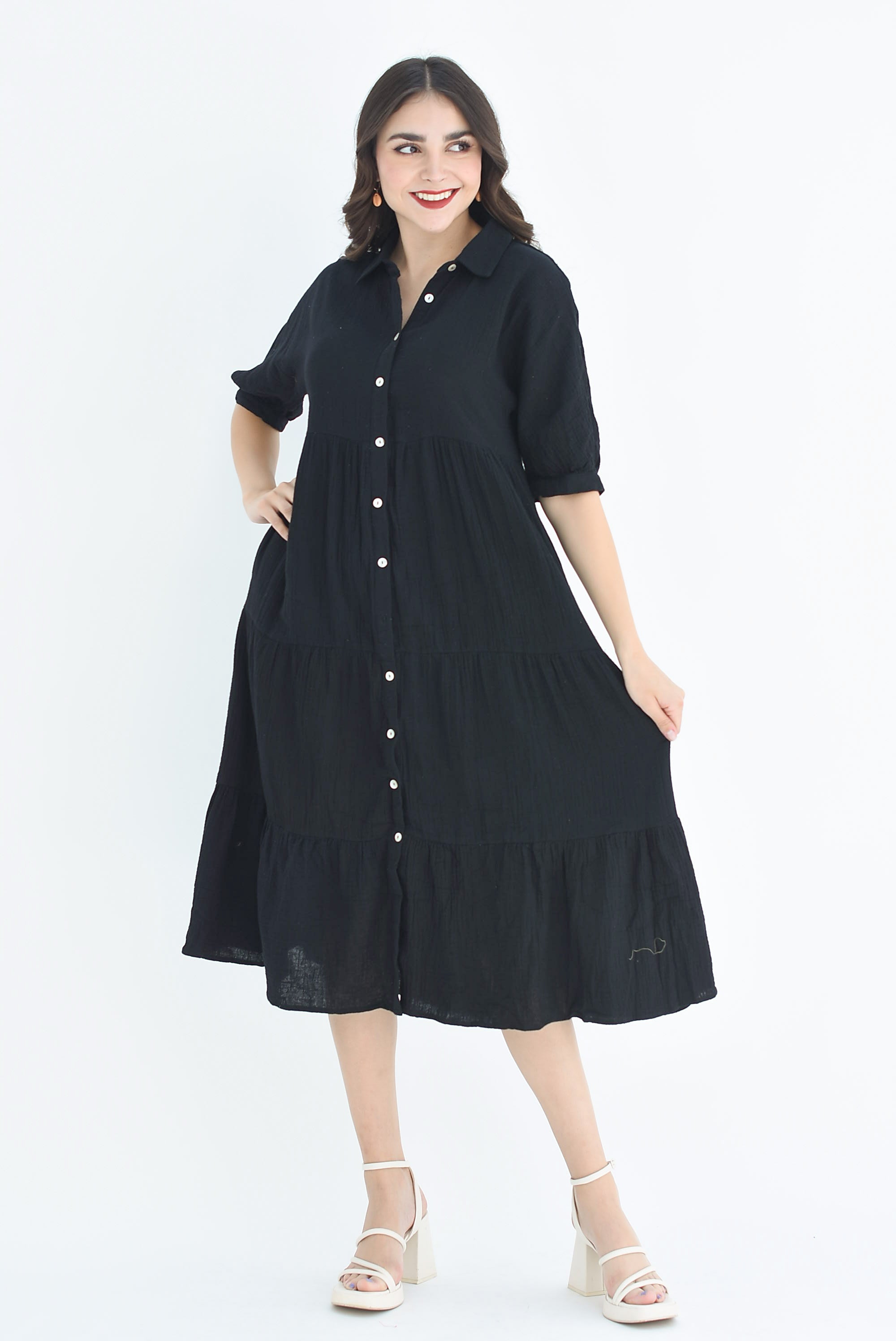 Vestido camisero olanes Negro