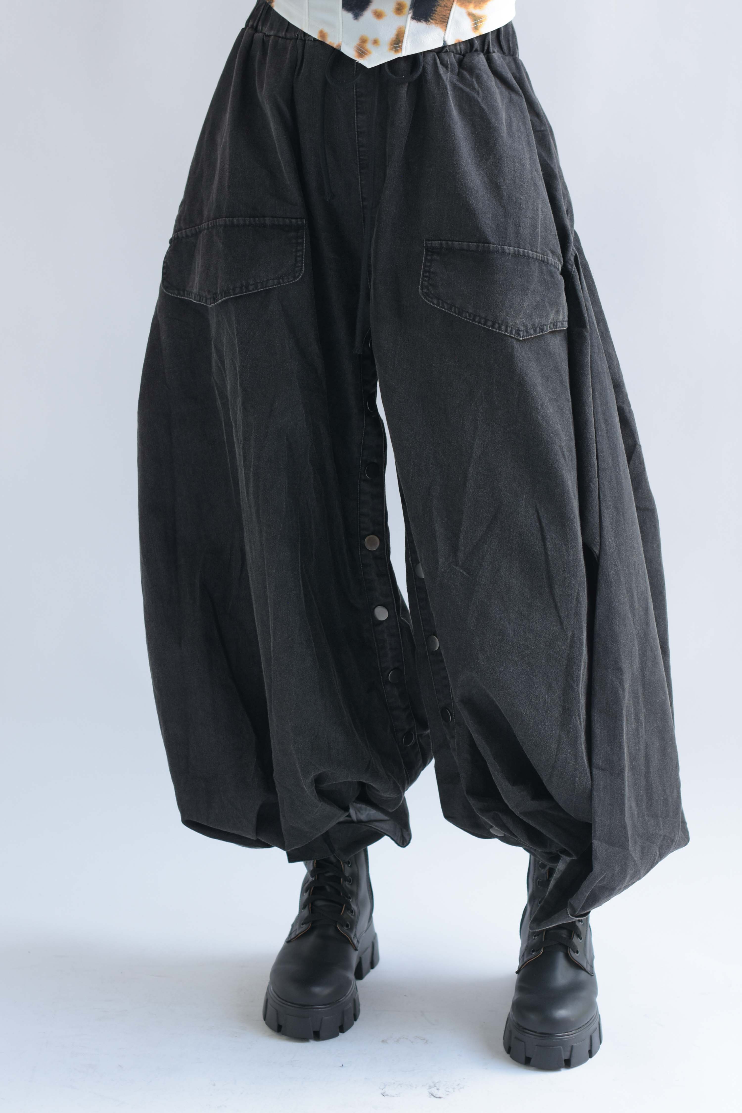 Pantalón globo jareta Denim Negro
