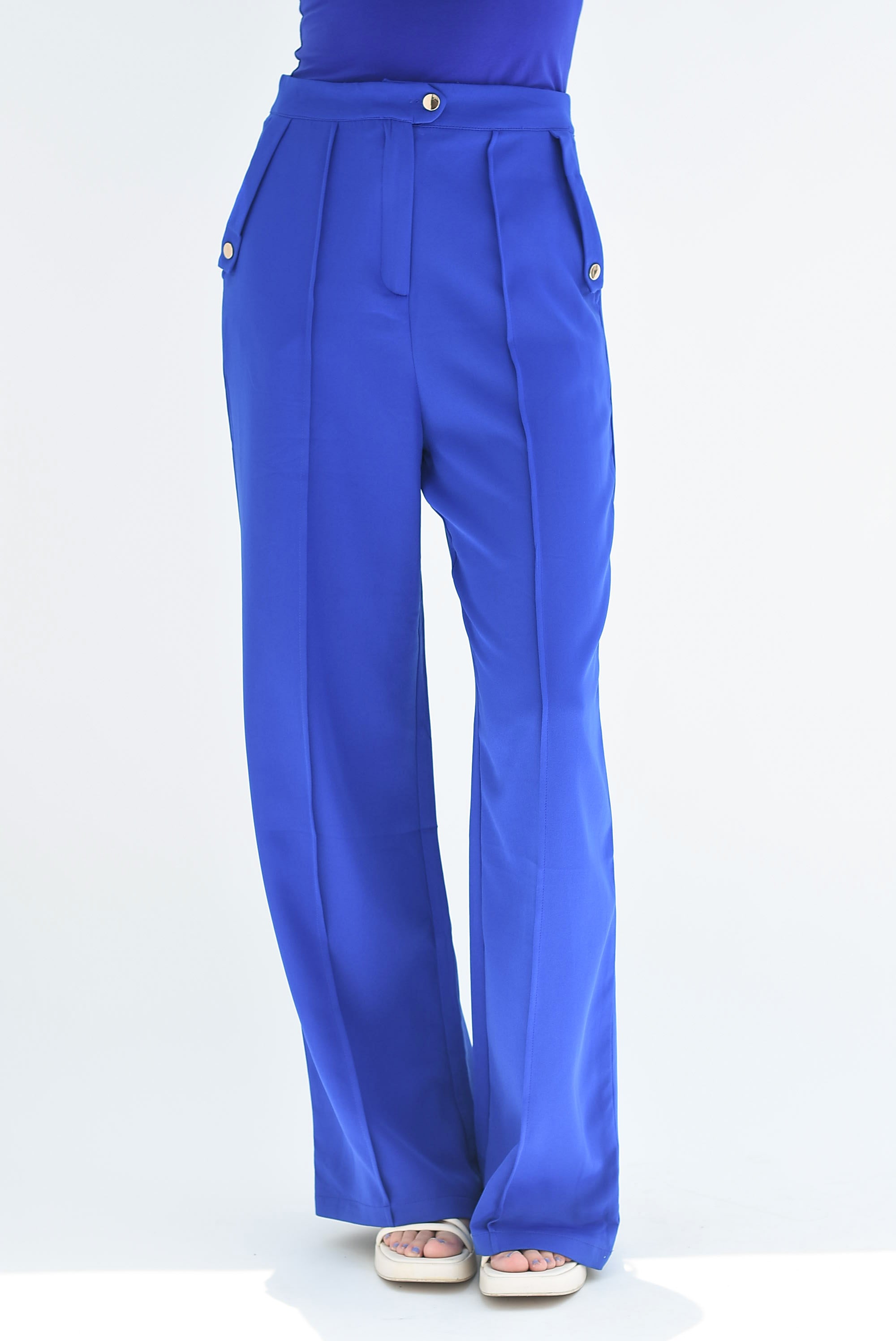 Pantalón pierna ancha botones dorados Azul Rey