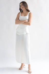 Fashion Styled Falda plisada pretina removible Blanca