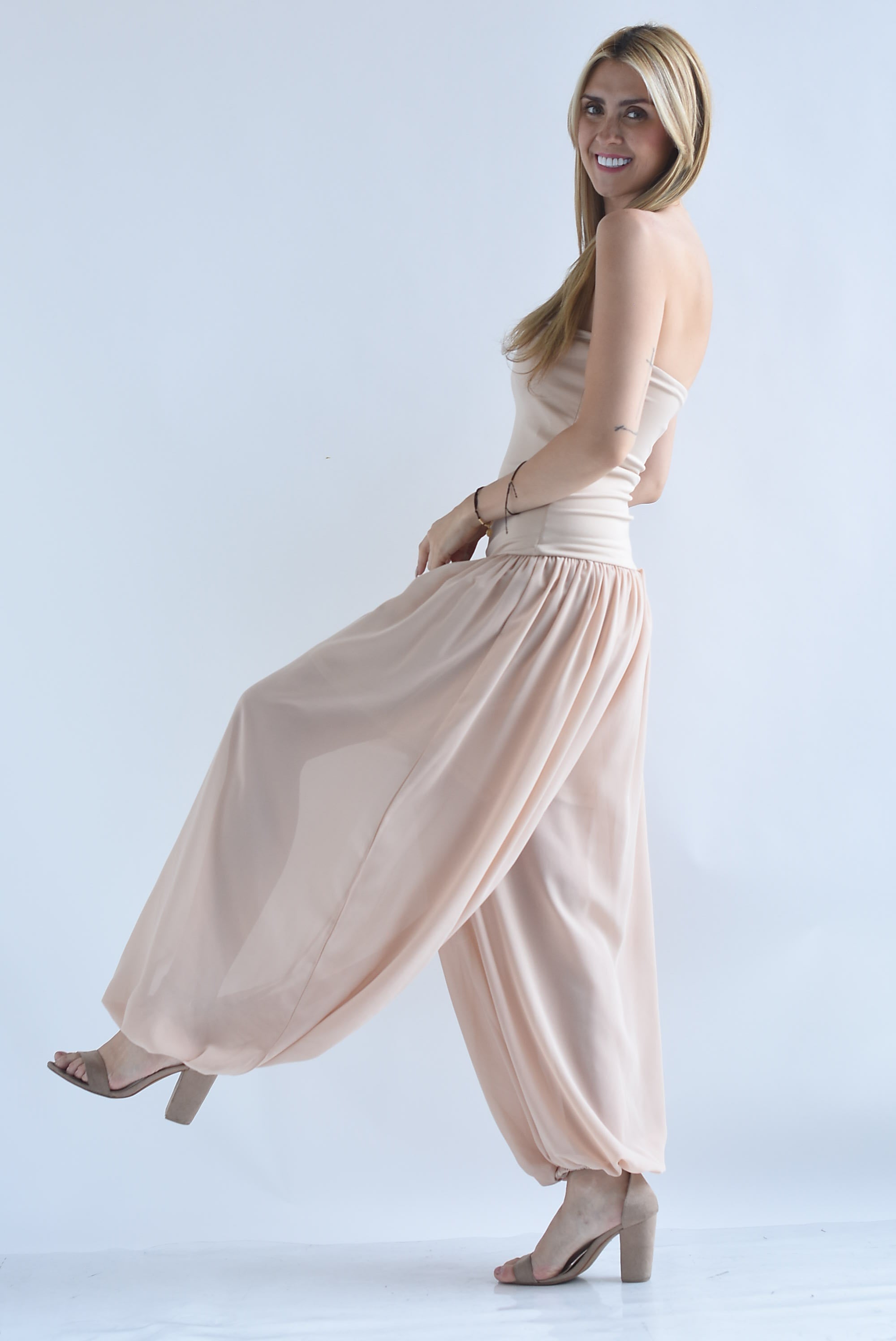 Jumpsuit strapless globo gasa