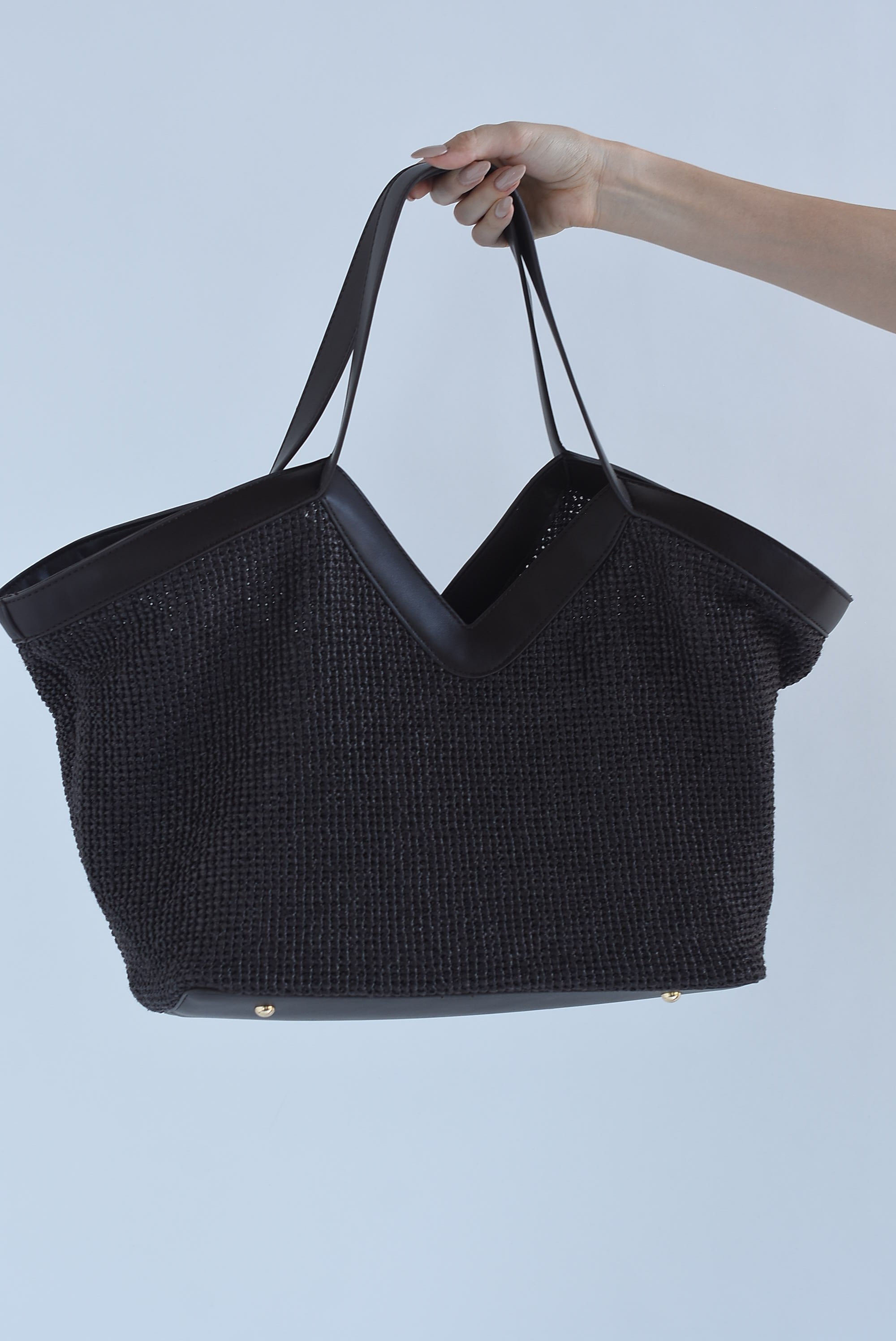 Bolso shopper rafia con pouch