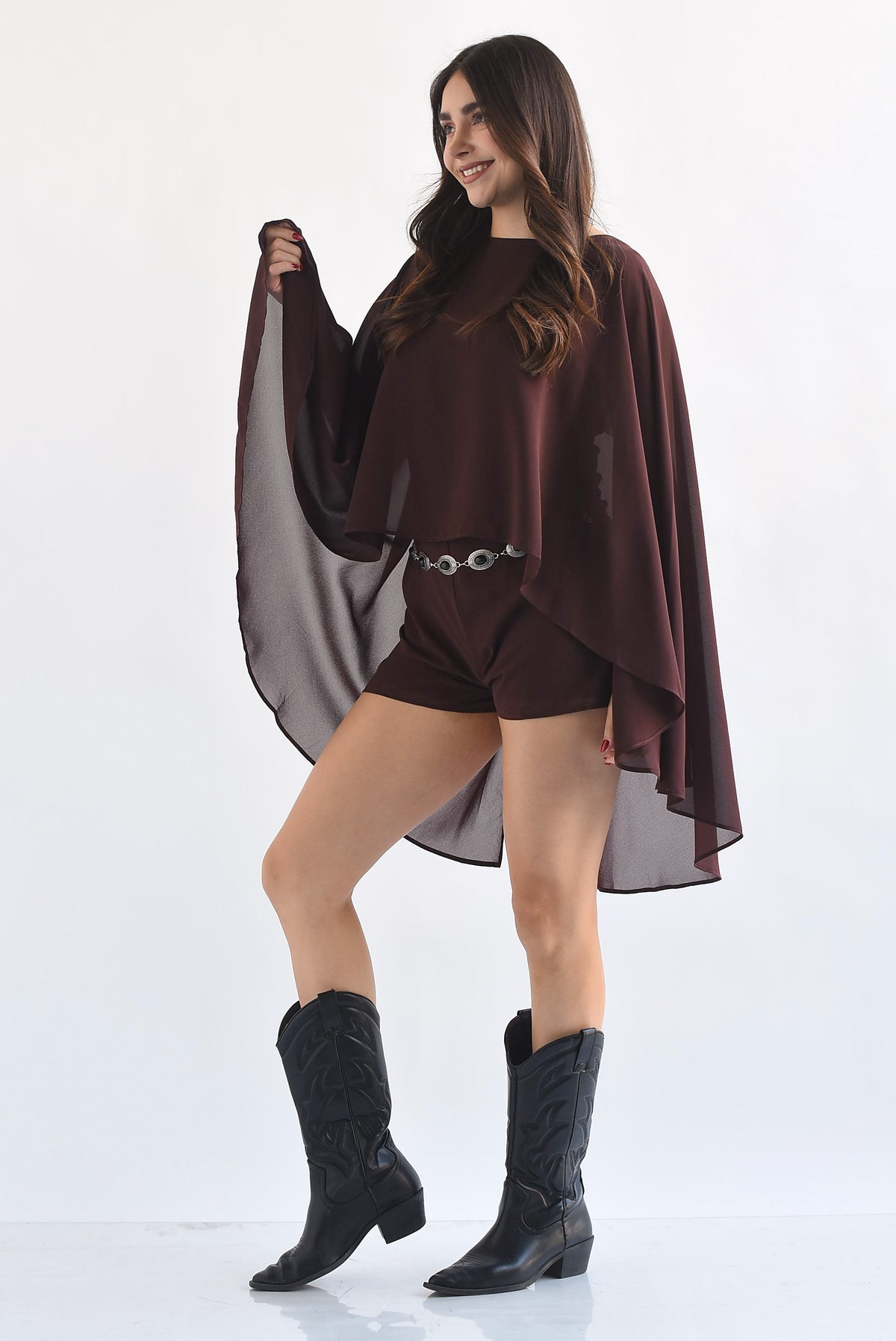 Romper gasa con capa