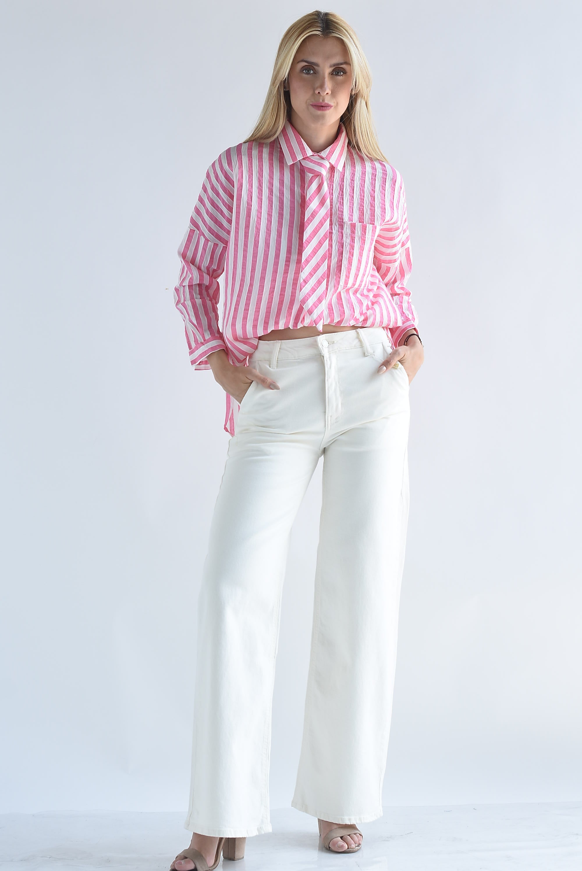 Camisa ligera rayas con corbata