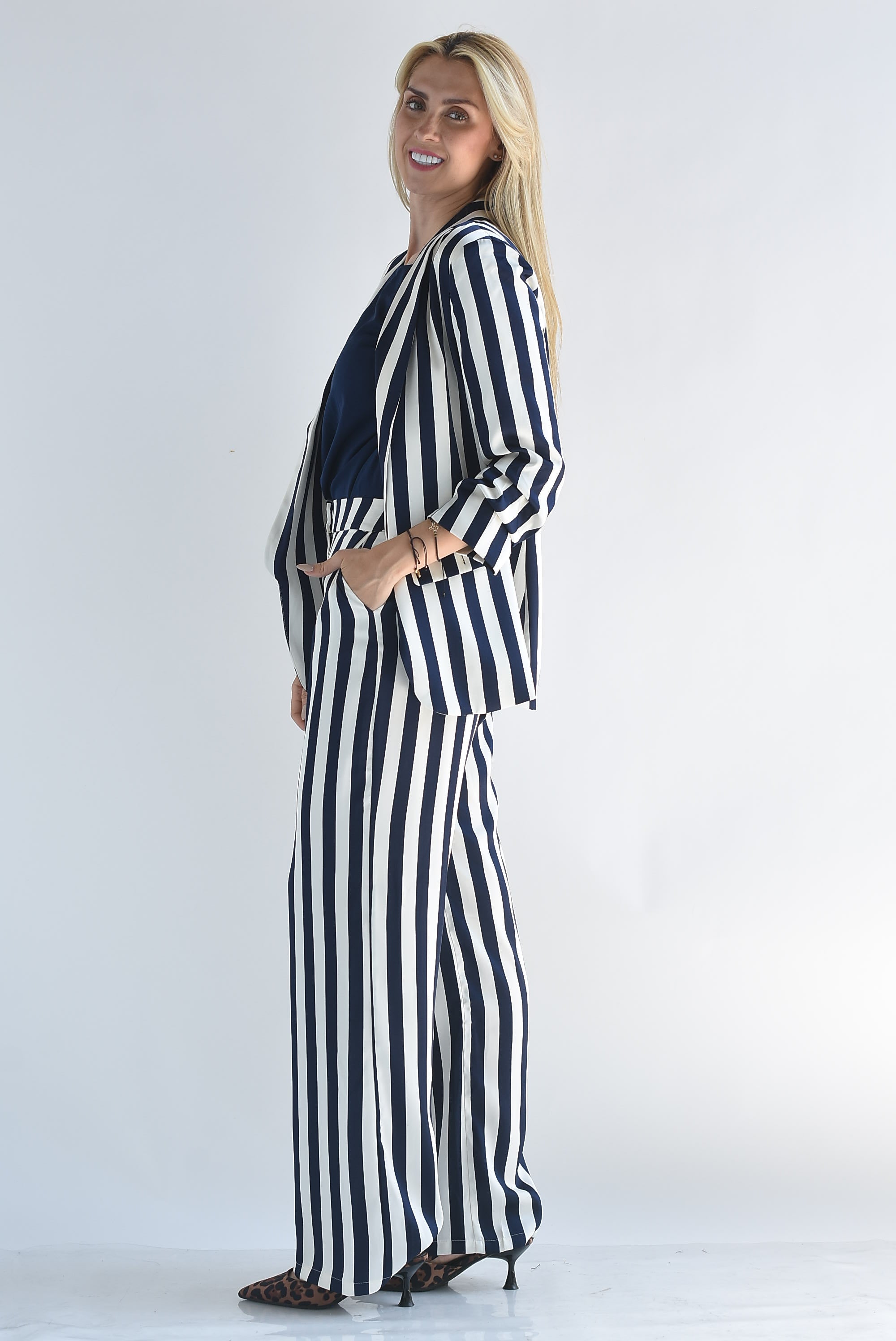 Set Pantalón y Blazer rayas satín