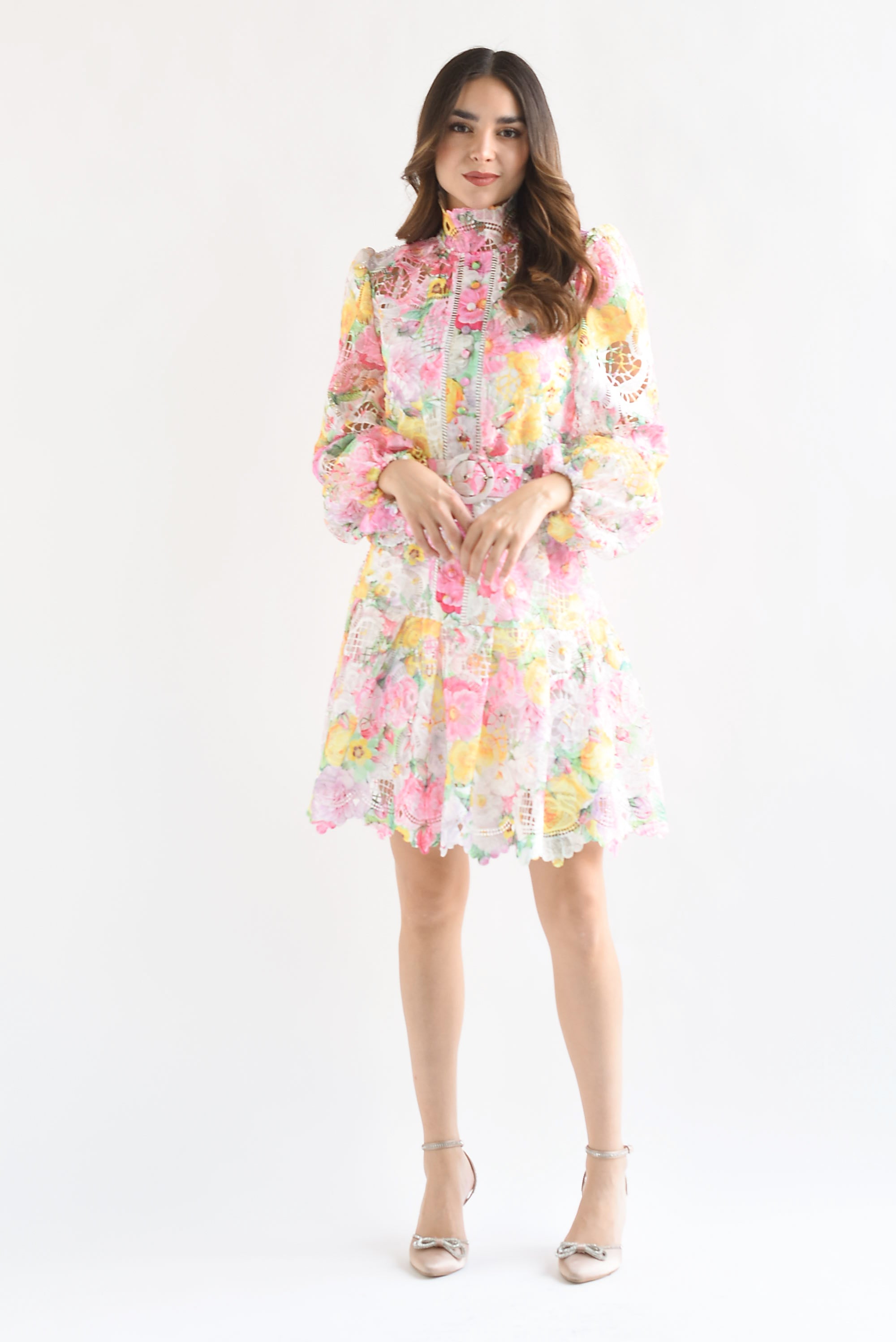 Vestido corto guipur Flores Pastel