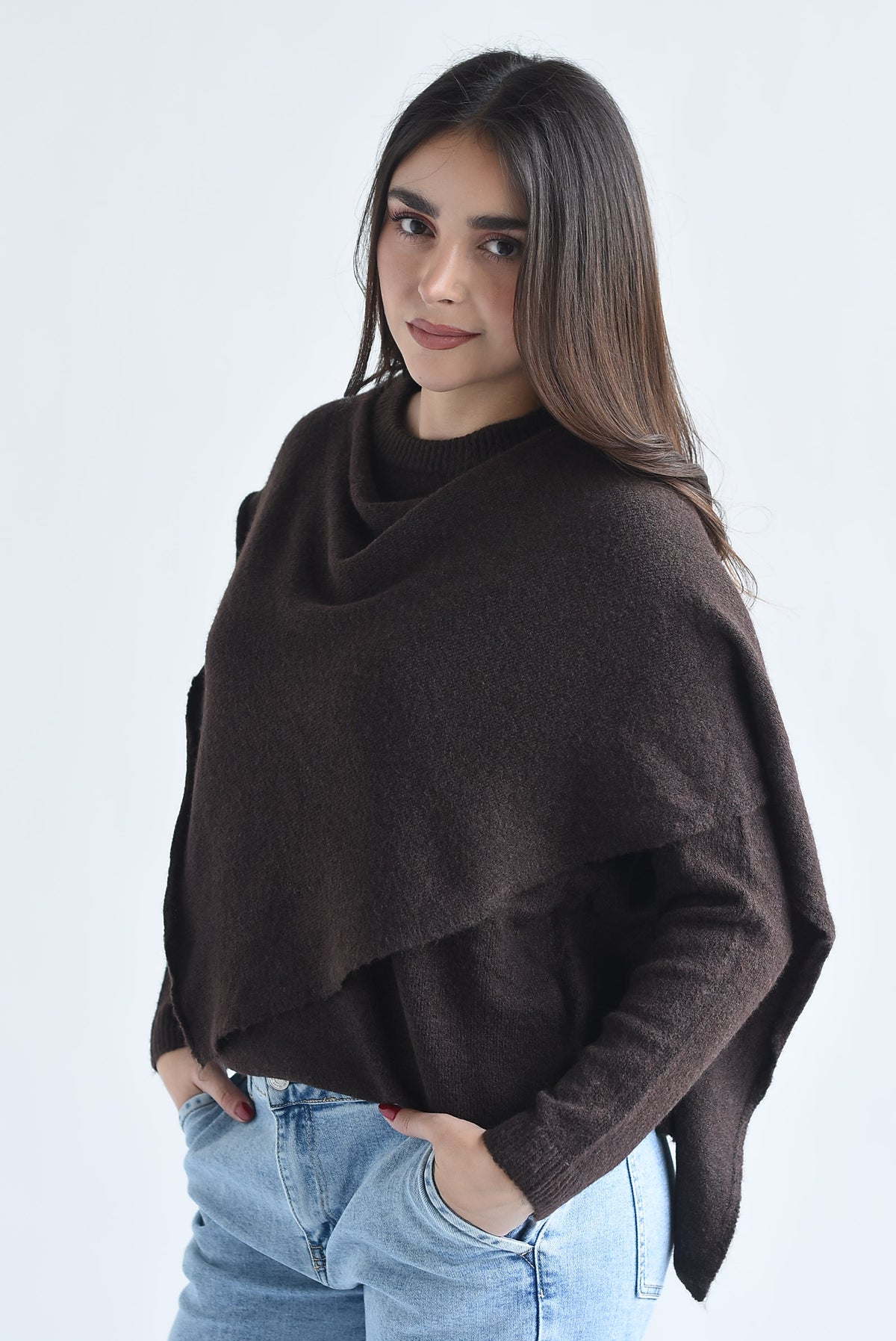 Sweater capa en sobreposición