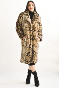 Fashion Styled Abrigo fur Snake print