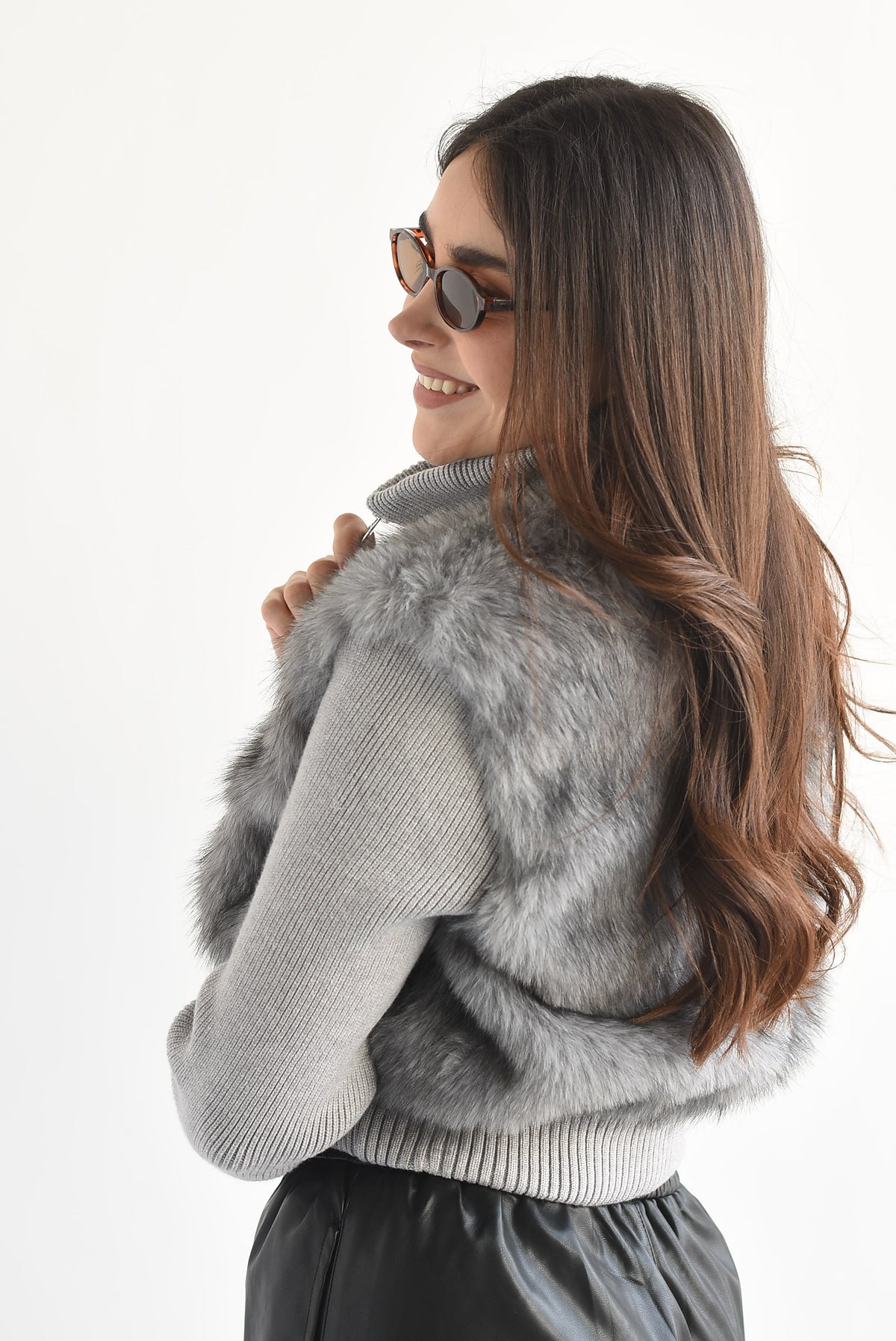 PREVENTA Sweater cierre fur