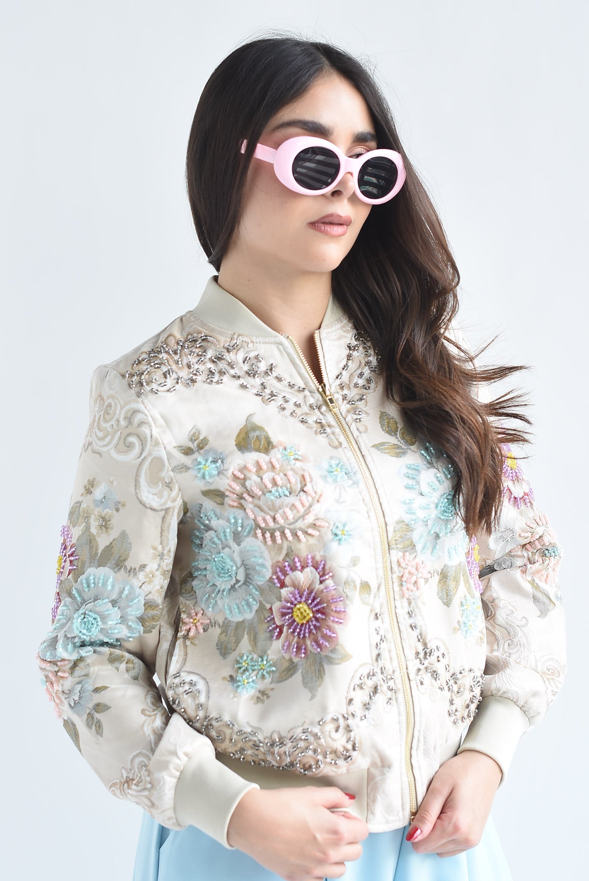 Chamarra bomber flores tapiz cuentas