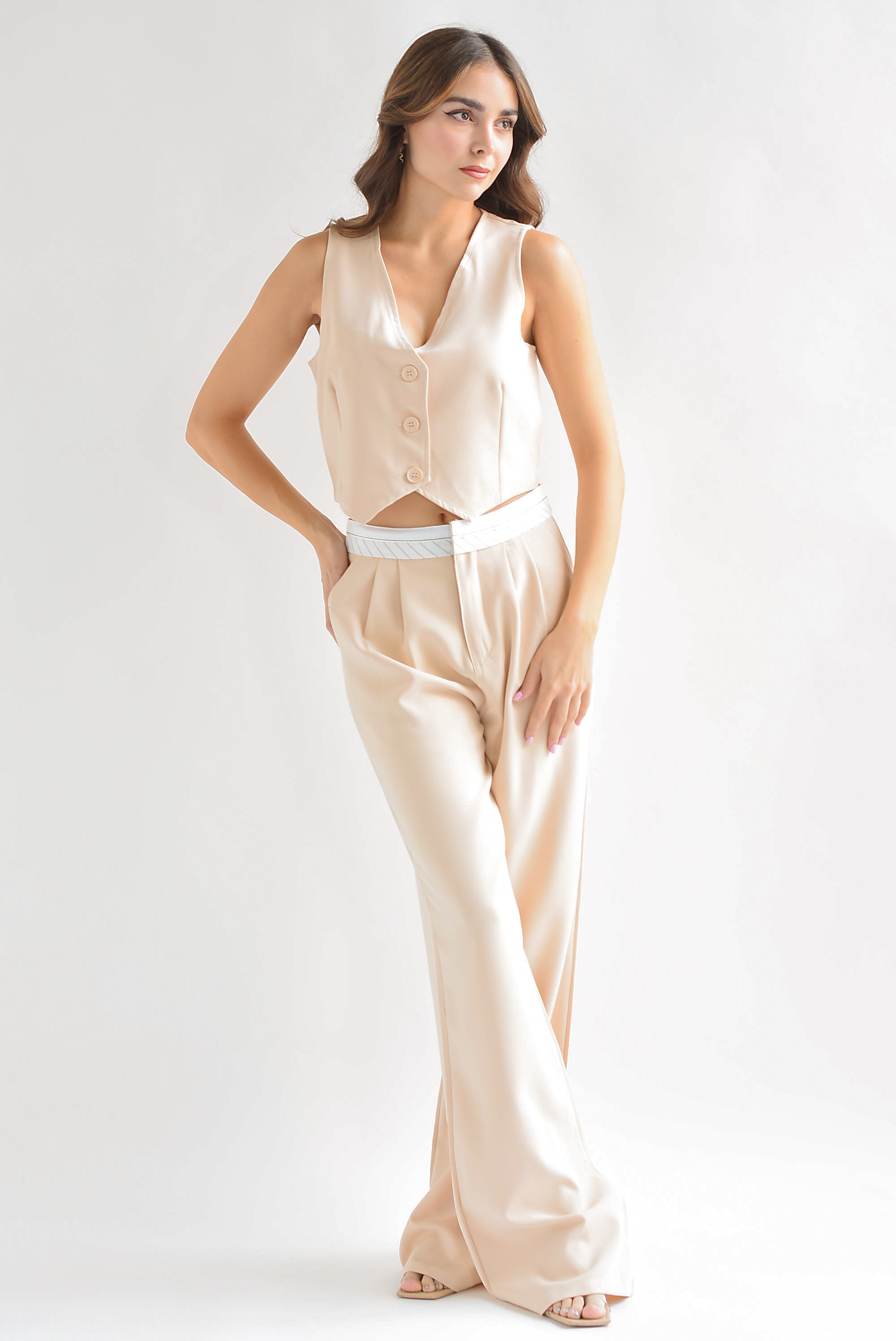 Set Pantalón pretina doblada y Chaleco Kaki