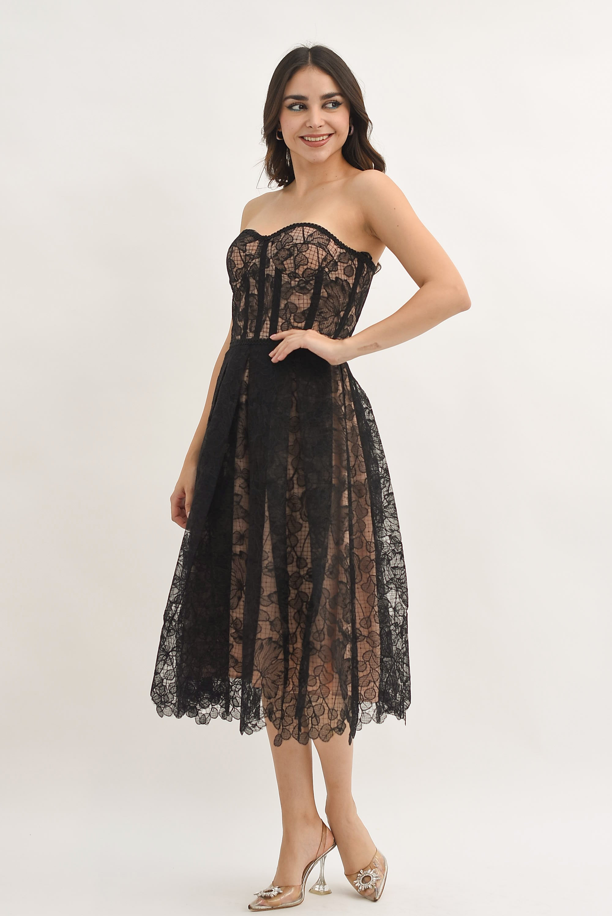 Vestido strapless encaje Negro