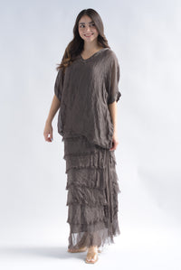 Fashion Styled Set Falda olanes y Blusón arrugas Espresso