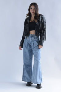 Fashion Styled Chamarra flecos vinipiel Negro