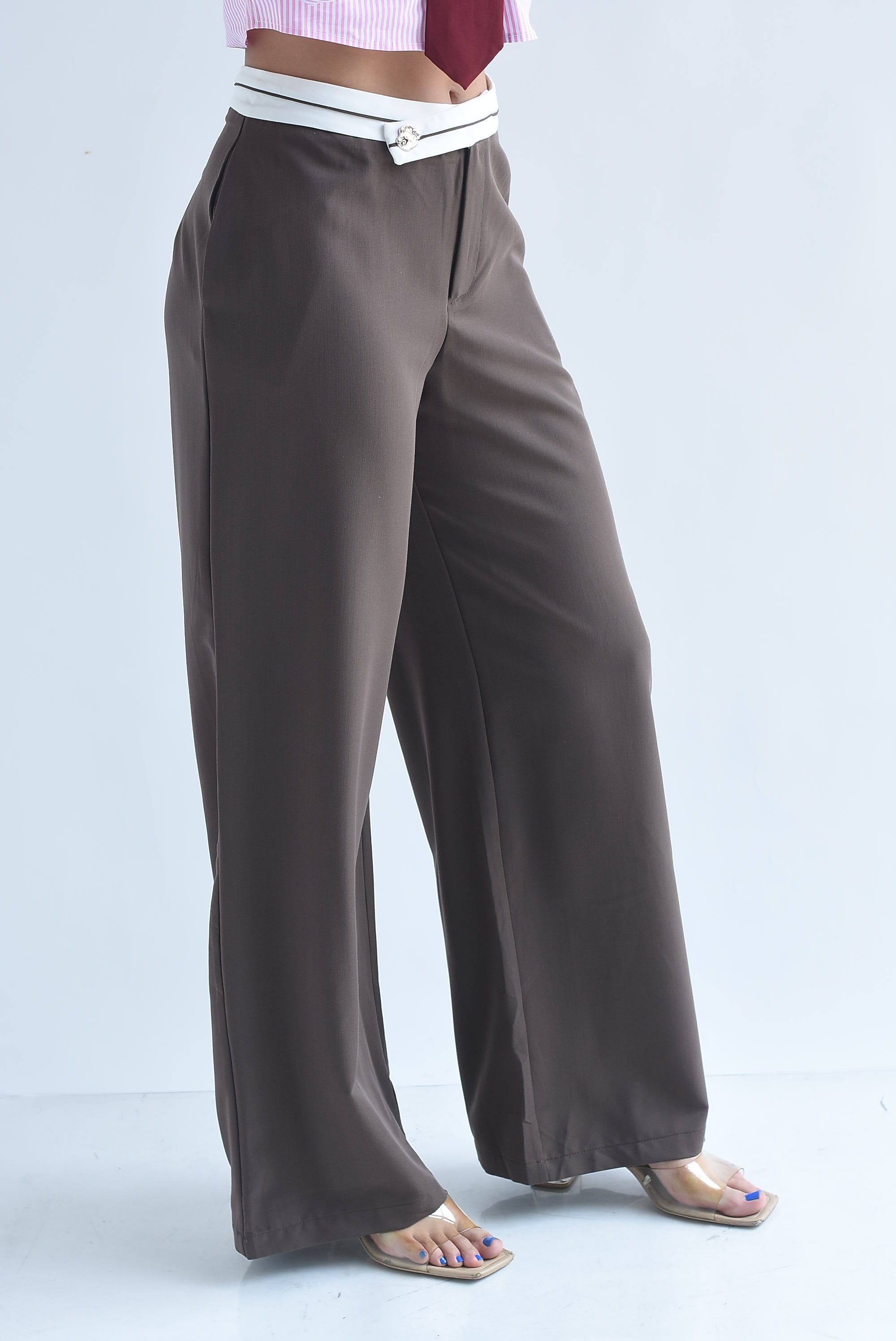 Pantalón de vestir wide pretina blanca