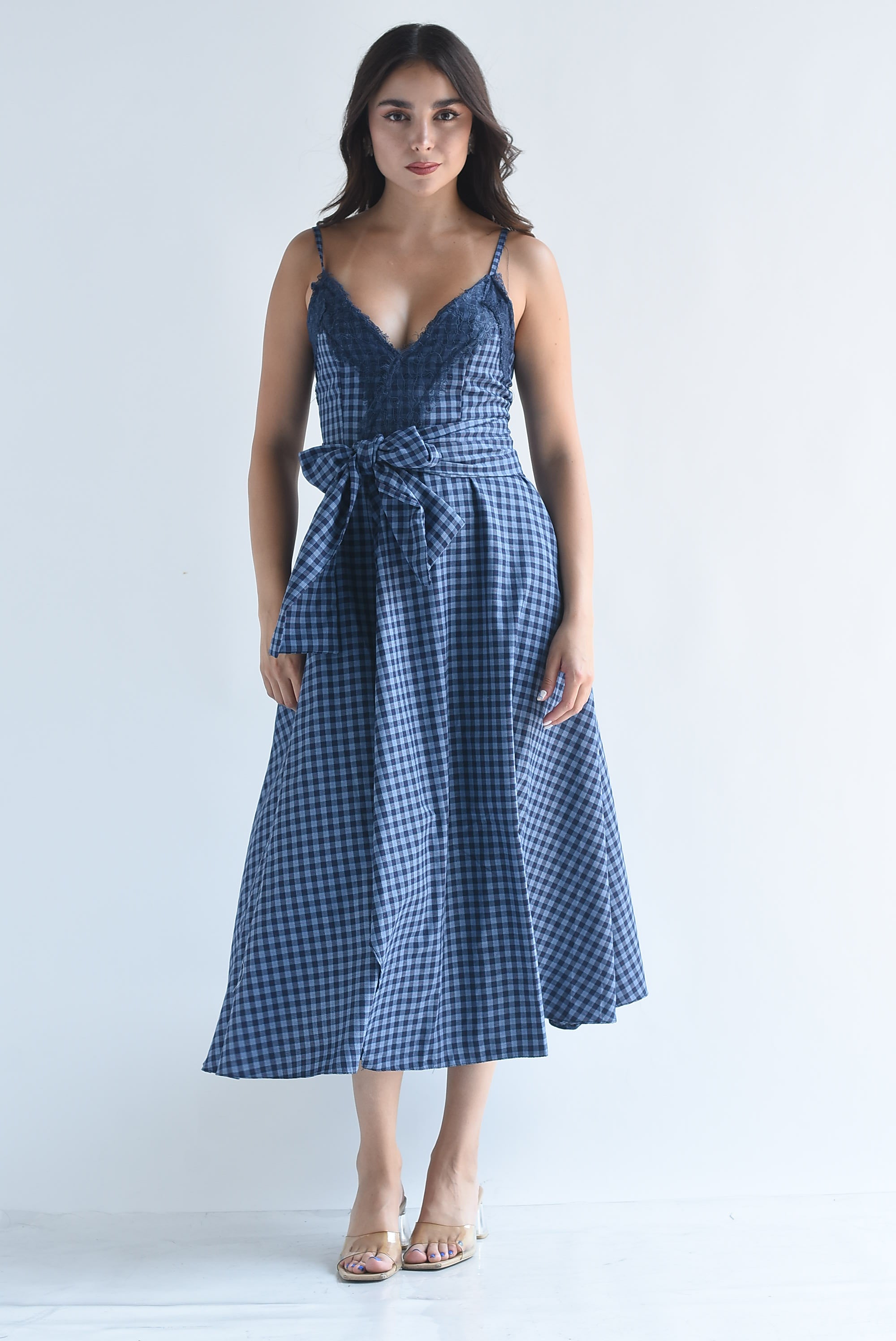 Vestido tirantes cuadros con encaje