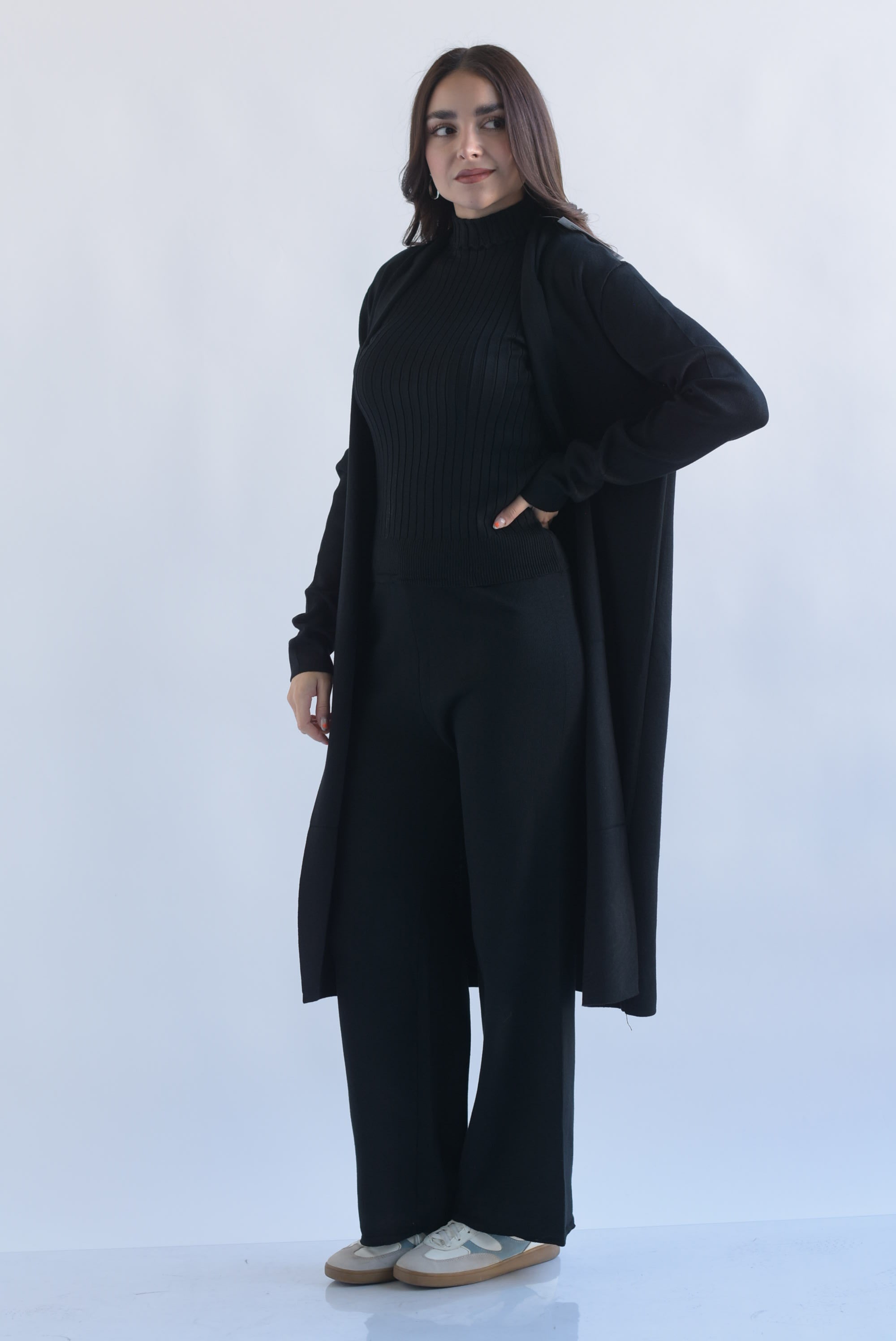 Set Pantalón, Blusa canalé y Ensamble punto