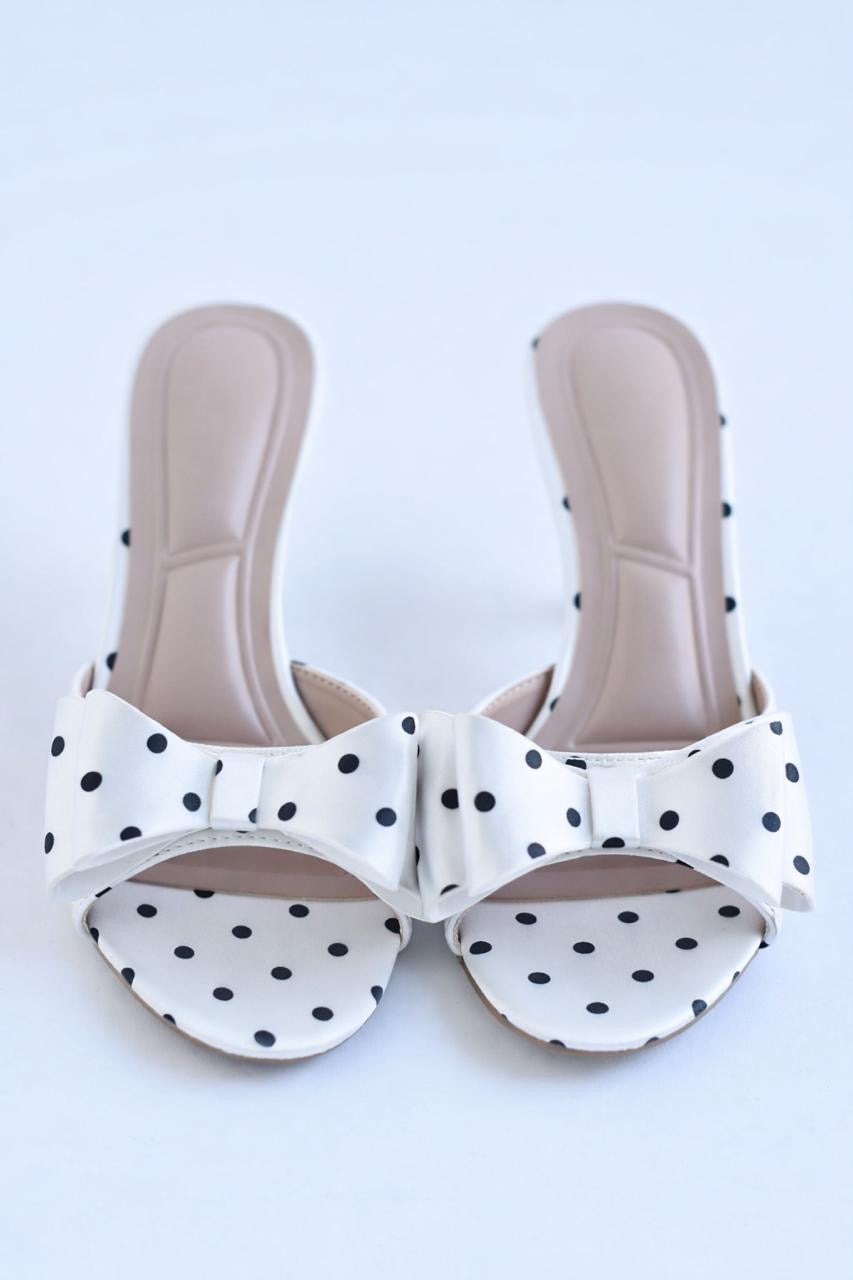 Zapatilla polka dots satín
