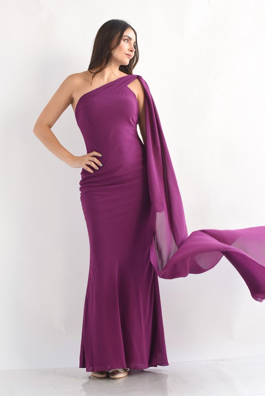 Vestido largo asimétrico un hombro cauda