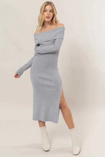 Vestido off-shoulder canalé Gris