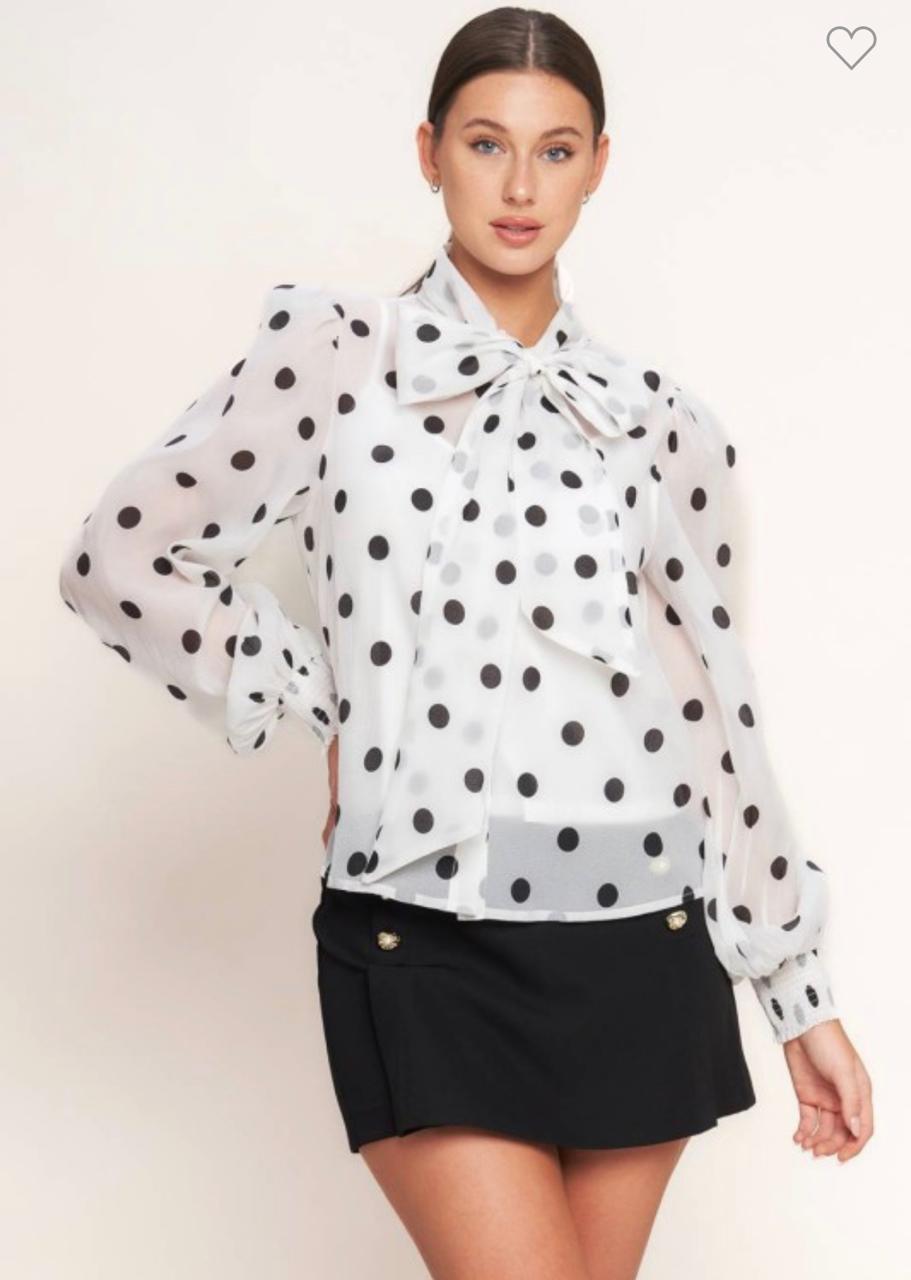 Blusa cinta en cuello polka dots Blanco