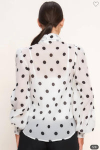 Fashion Styled Blusa cinta en cuello polka dots Blanco