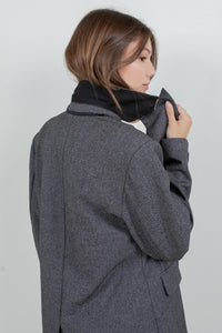 Fashion Styled Set Short y Blazer cinturón cruzado Gris