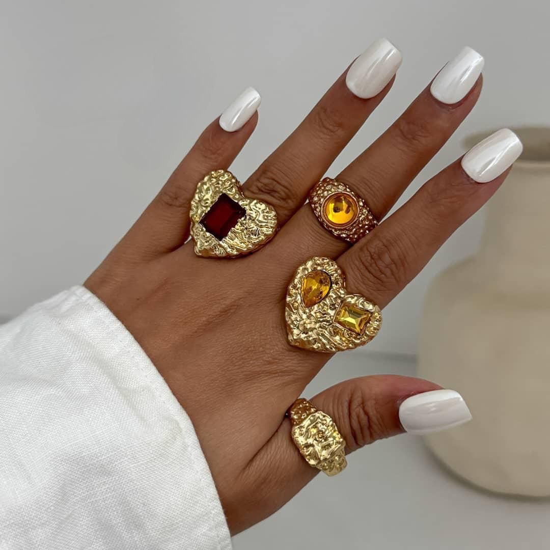 Set 4 Anillos corazón y piedras