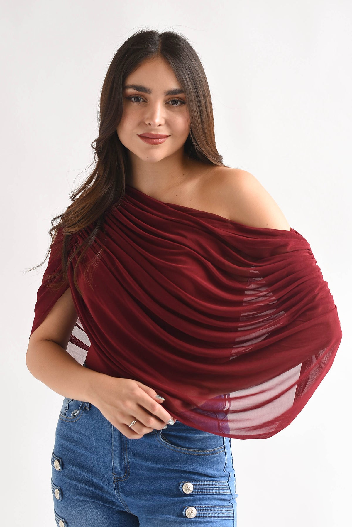 Body off-shoulder capa mesh drapeada