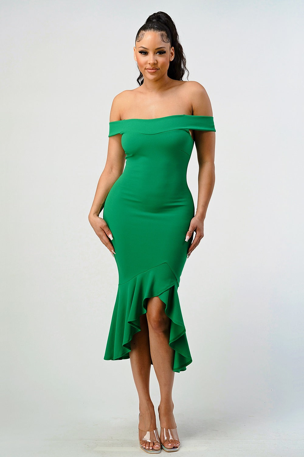 Vestido midi off shoulder olán Verde