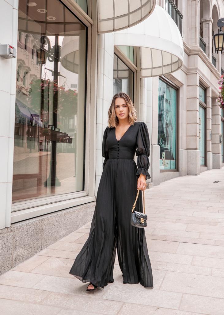 Jumpsuit tableado de gasa Negro