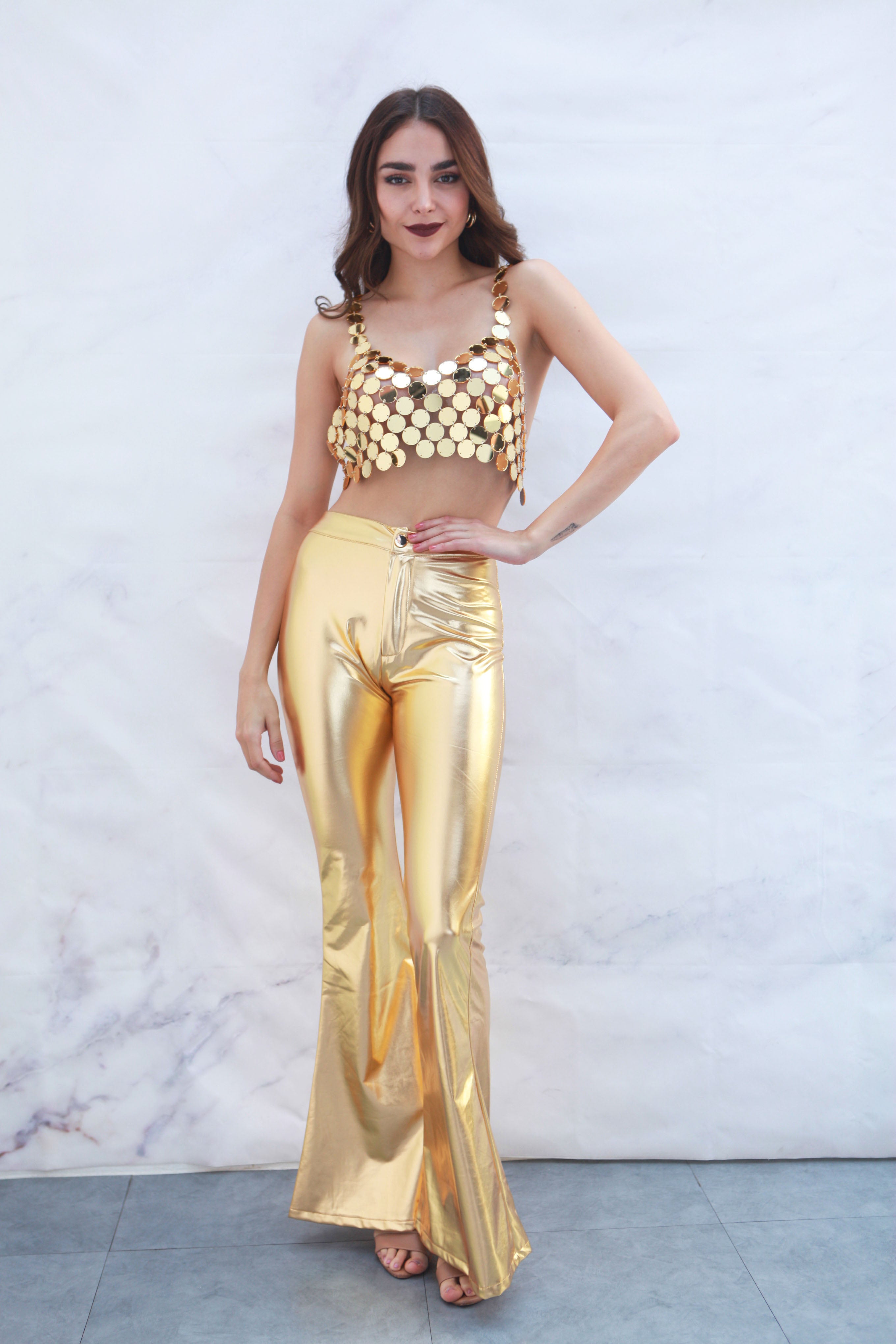 Pantalón campana metálico Dorado