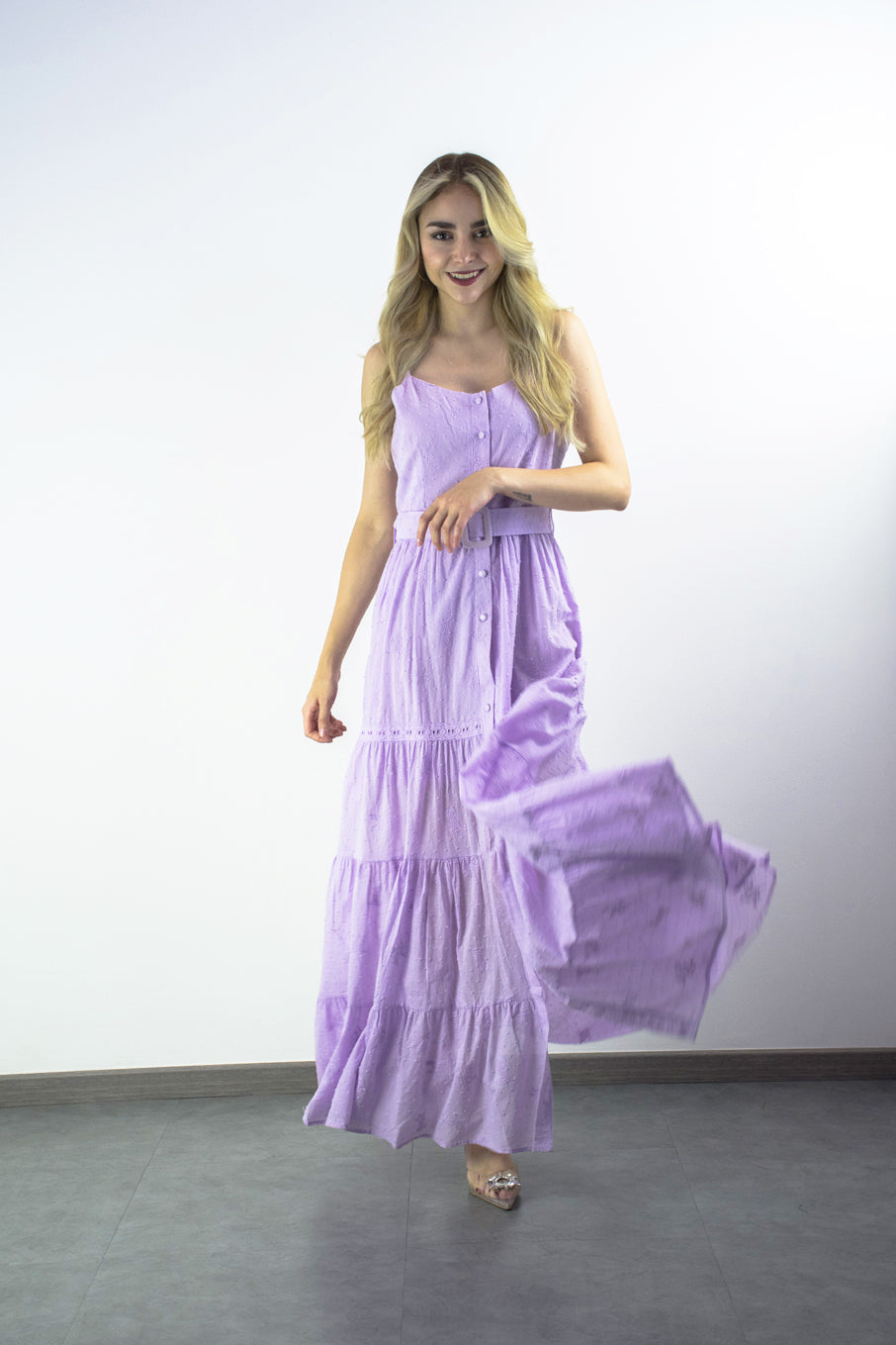 Vestido largo con tira bordada Lila