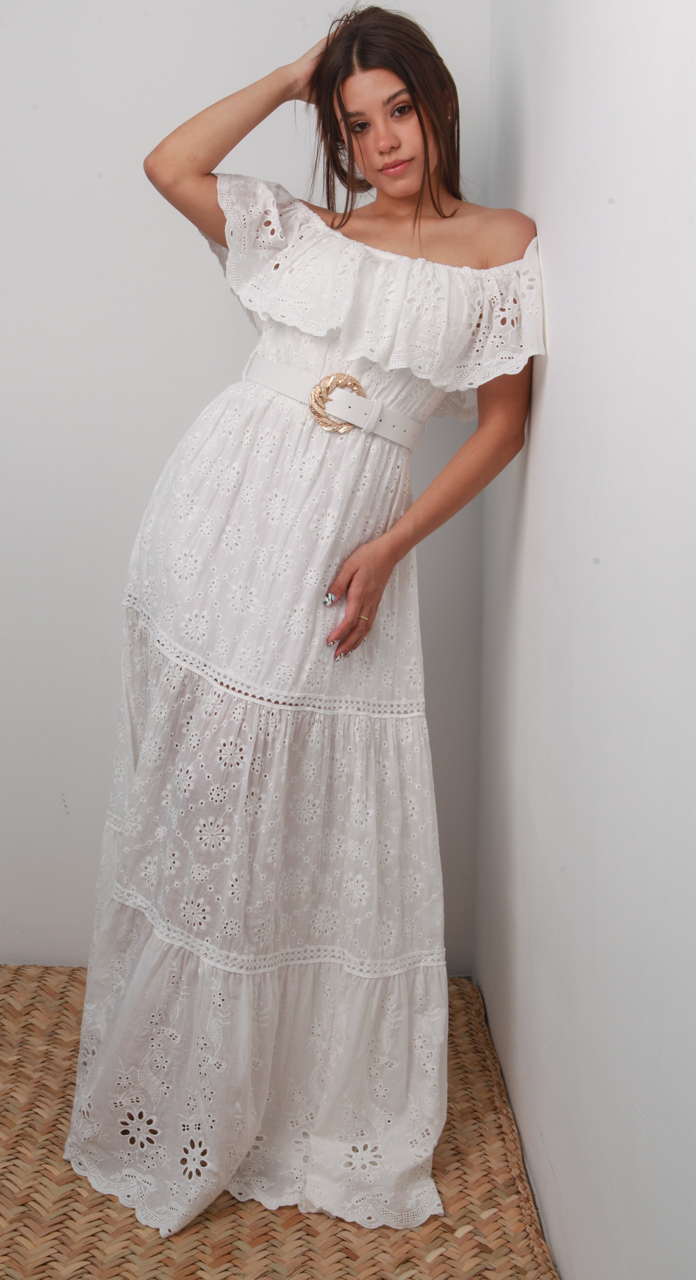 Vestido off-shoulder tira bordada cinturón Blanco